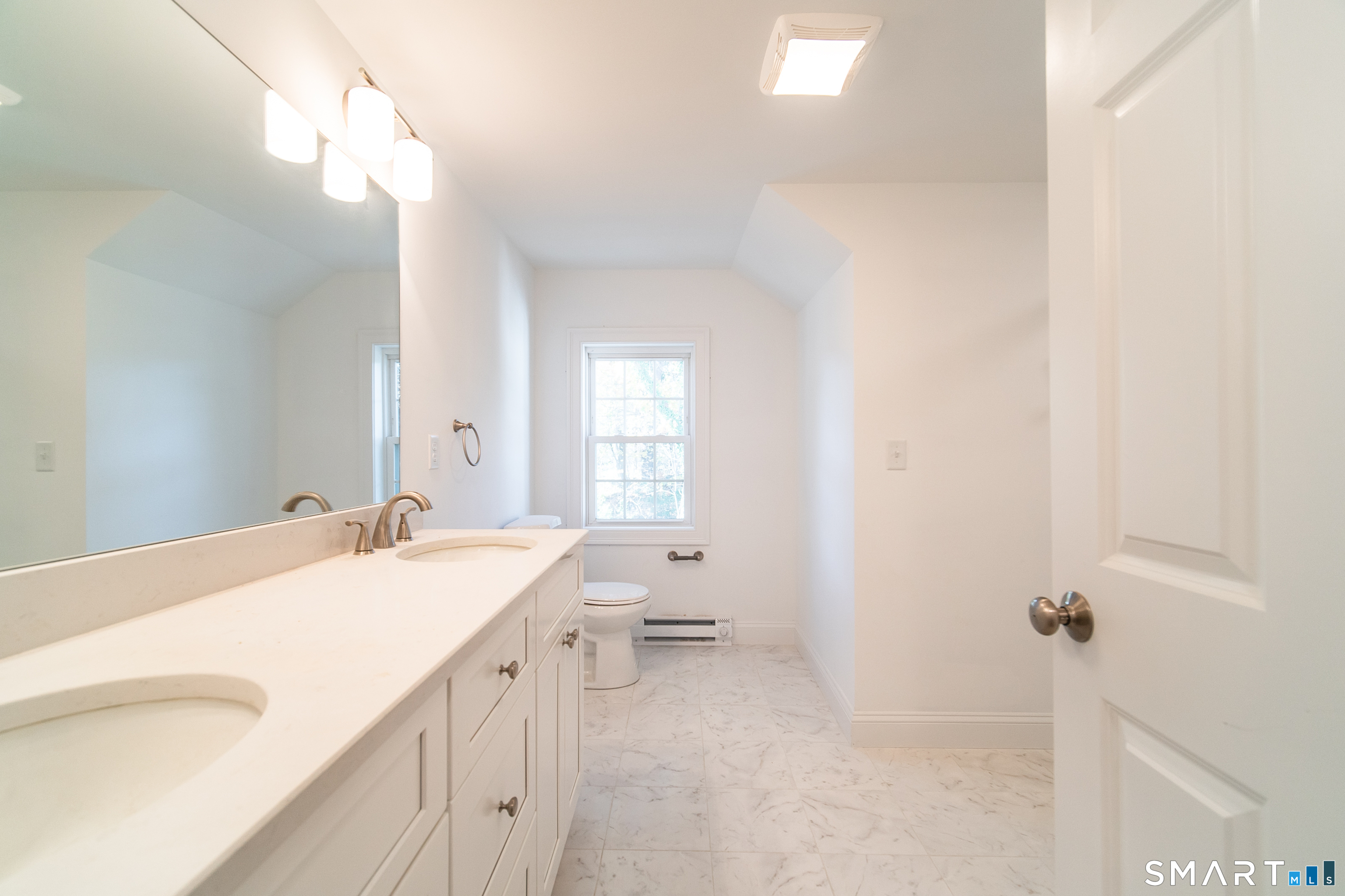 Photo 17 of 1154 Poquonnock Road, Groton, CT