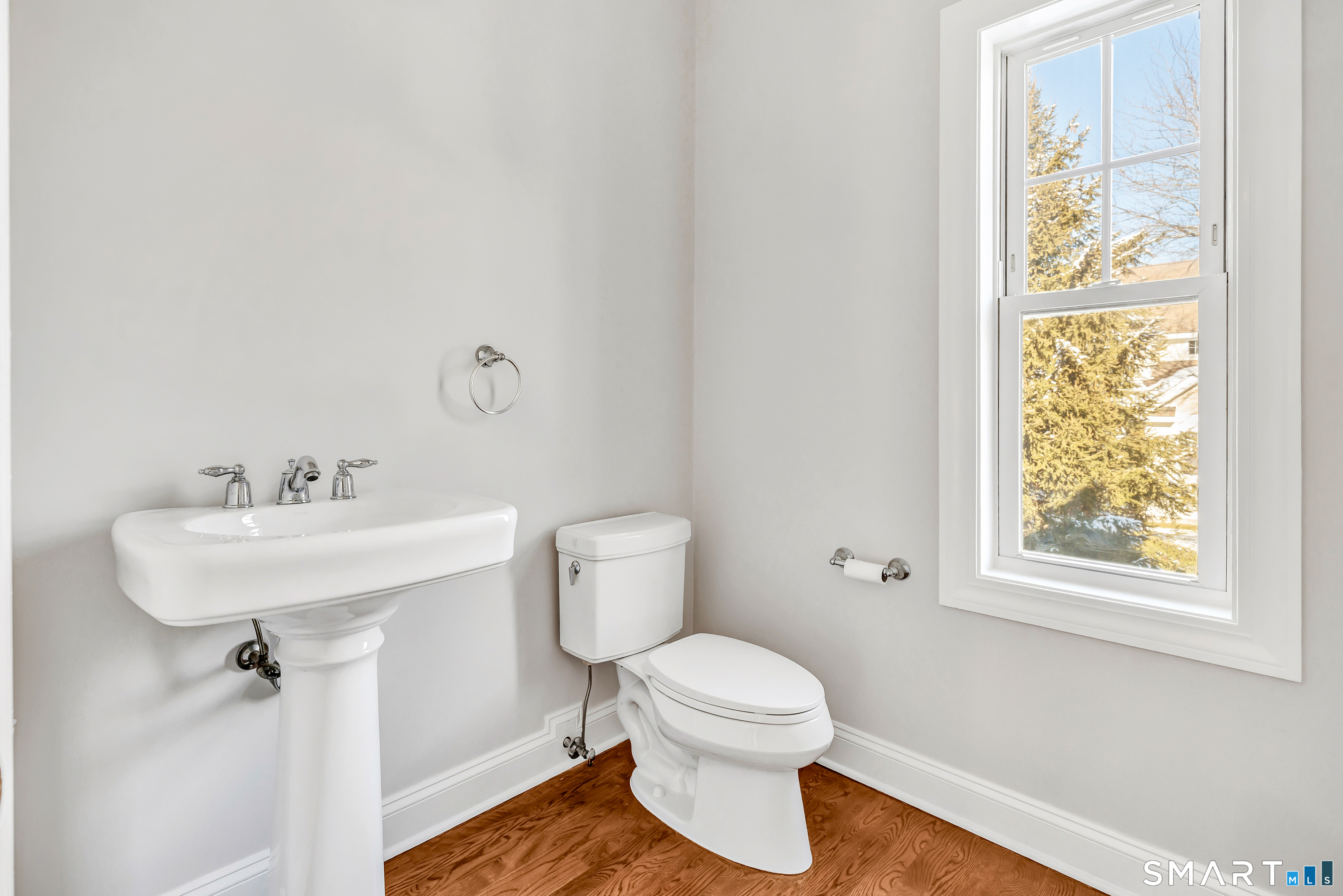 Photo 22 of 22 Ashwood Circle, Shelton, CT