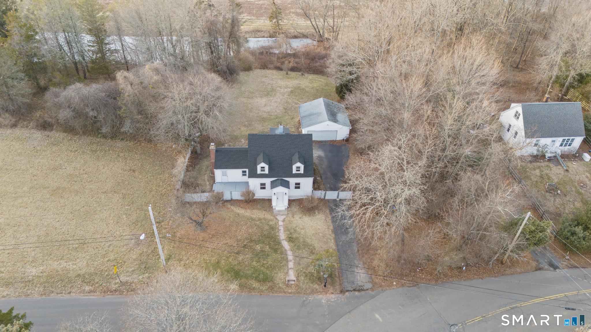 Homes for sale in Hamden, CT | 556 Dunbar Hill Rd, Hamden, CT 06514 | MLS# 24149484