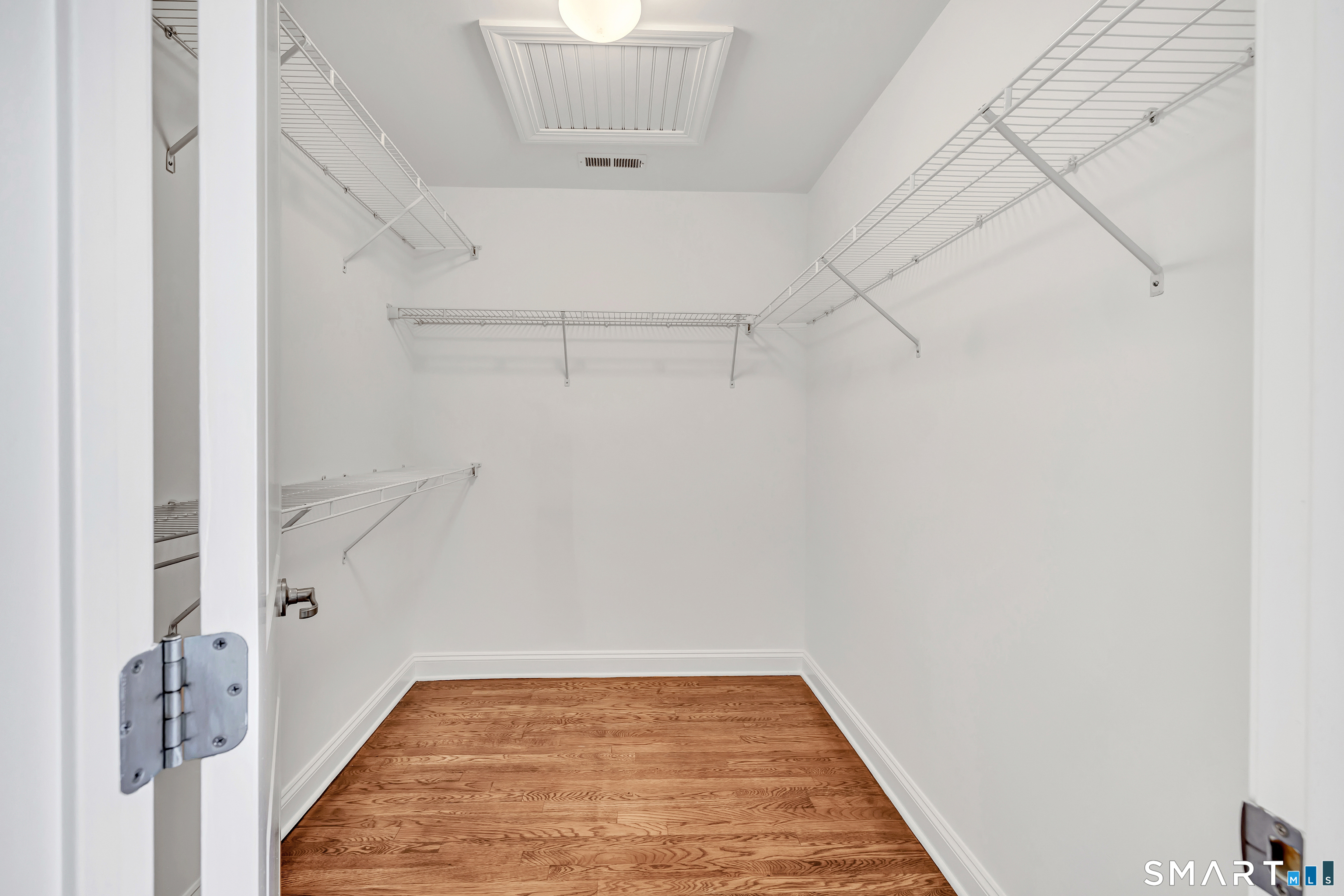 Photo 34 of 22 Ashwood Circle, Shelton, CT