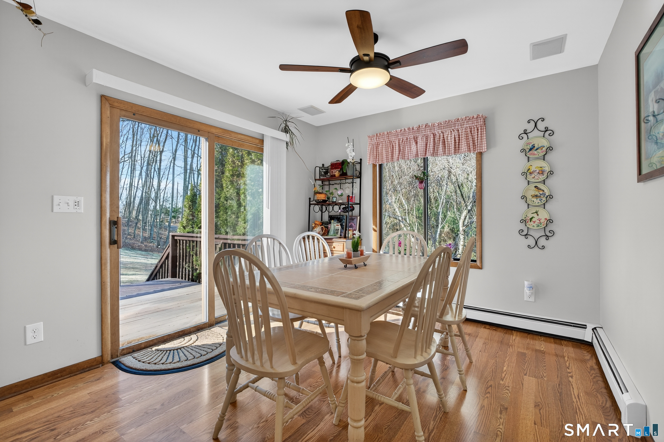 Photo 20 of 28 Oakcrest Road, Oxford, CT