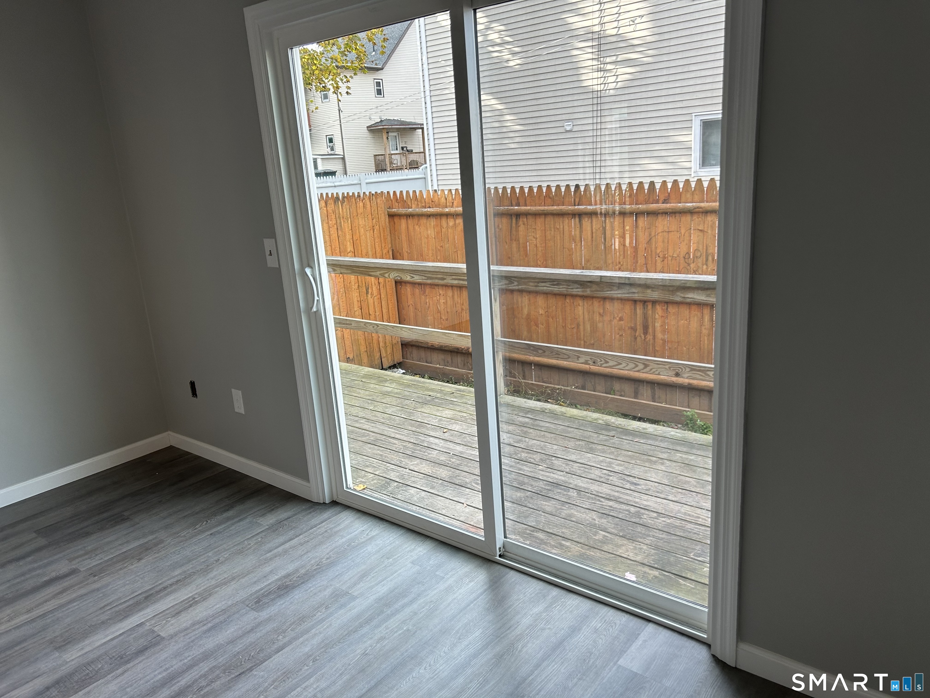 Photo 10 of 7 Linden Place, Danbury, CT