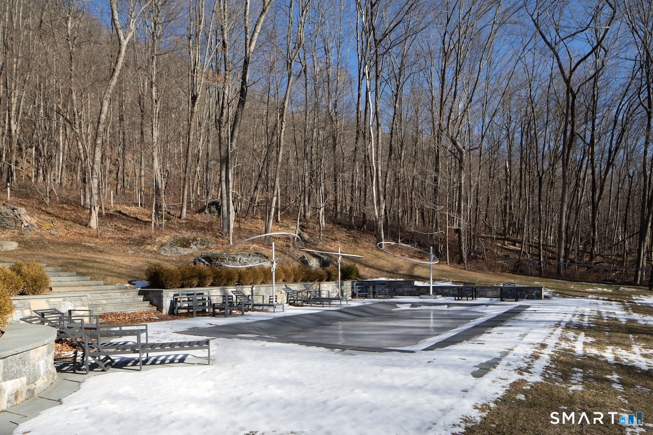 Homes for sale in Salisbury, CT | 9 Overlook Dr, Salisbury, CT 06039 | MLS# 24150334