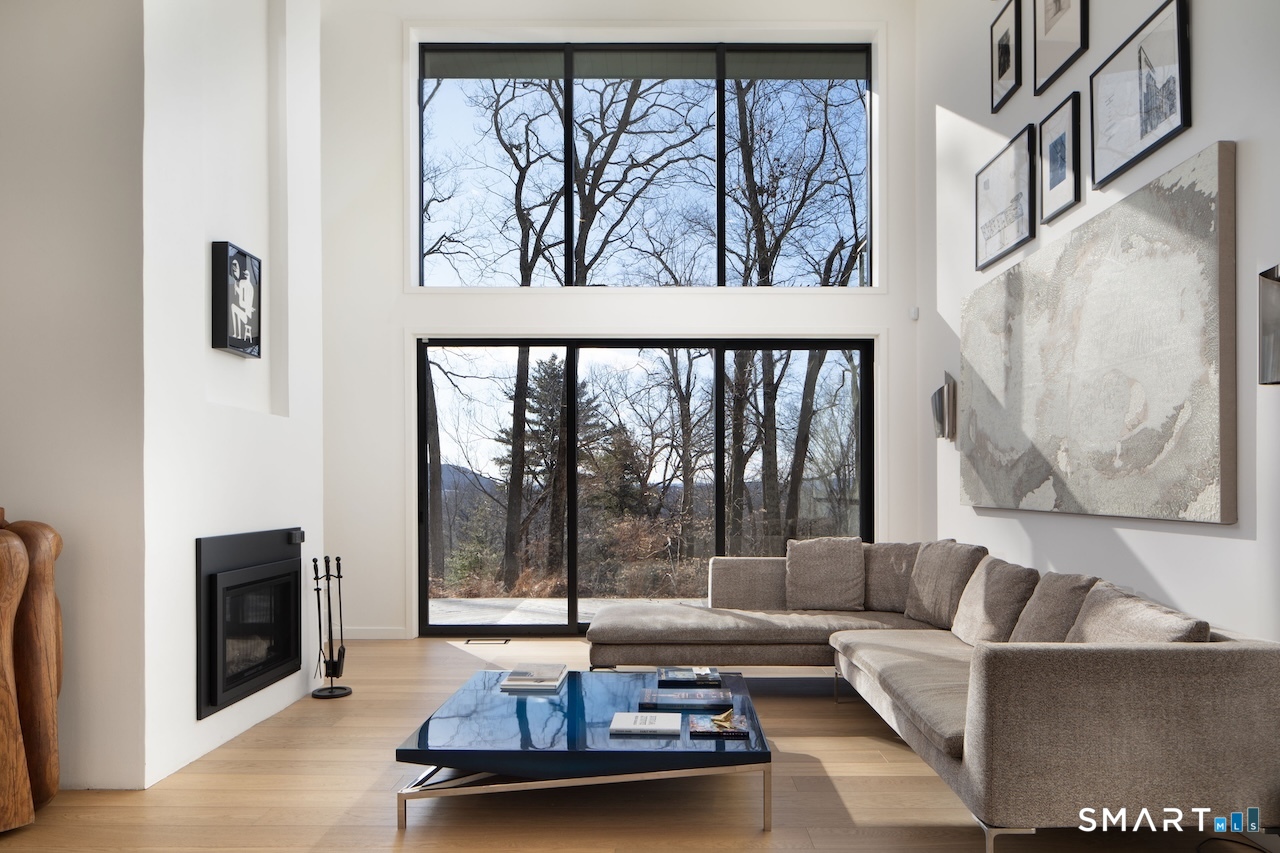 Homes for sale in Salisbury, CT | 9 Overlook Dr, Salisbury, CT 06039 | MLS# 24150334