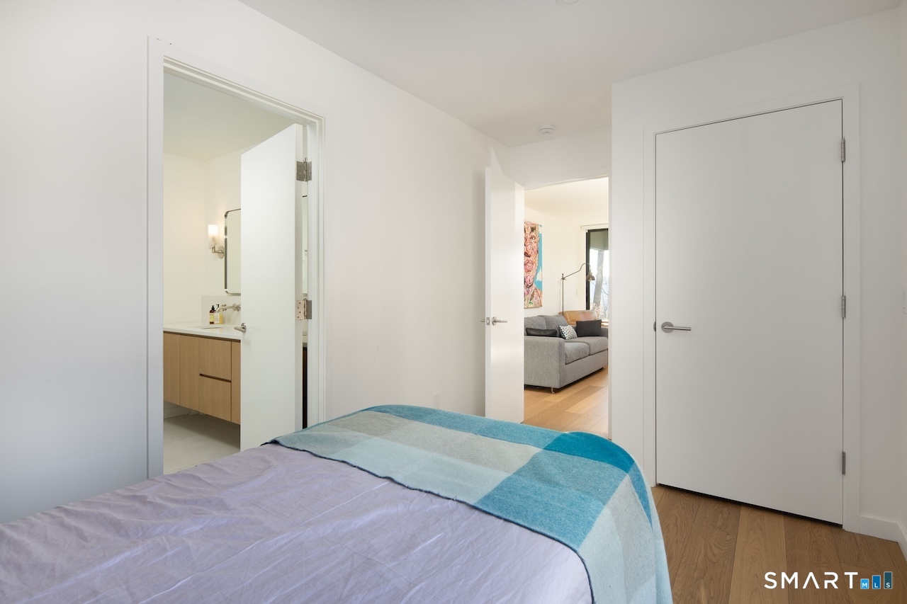 Photo 14 of 9 Overlook Drive, Salisbury, CT