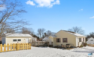 75 Middlebrooks Avenue
