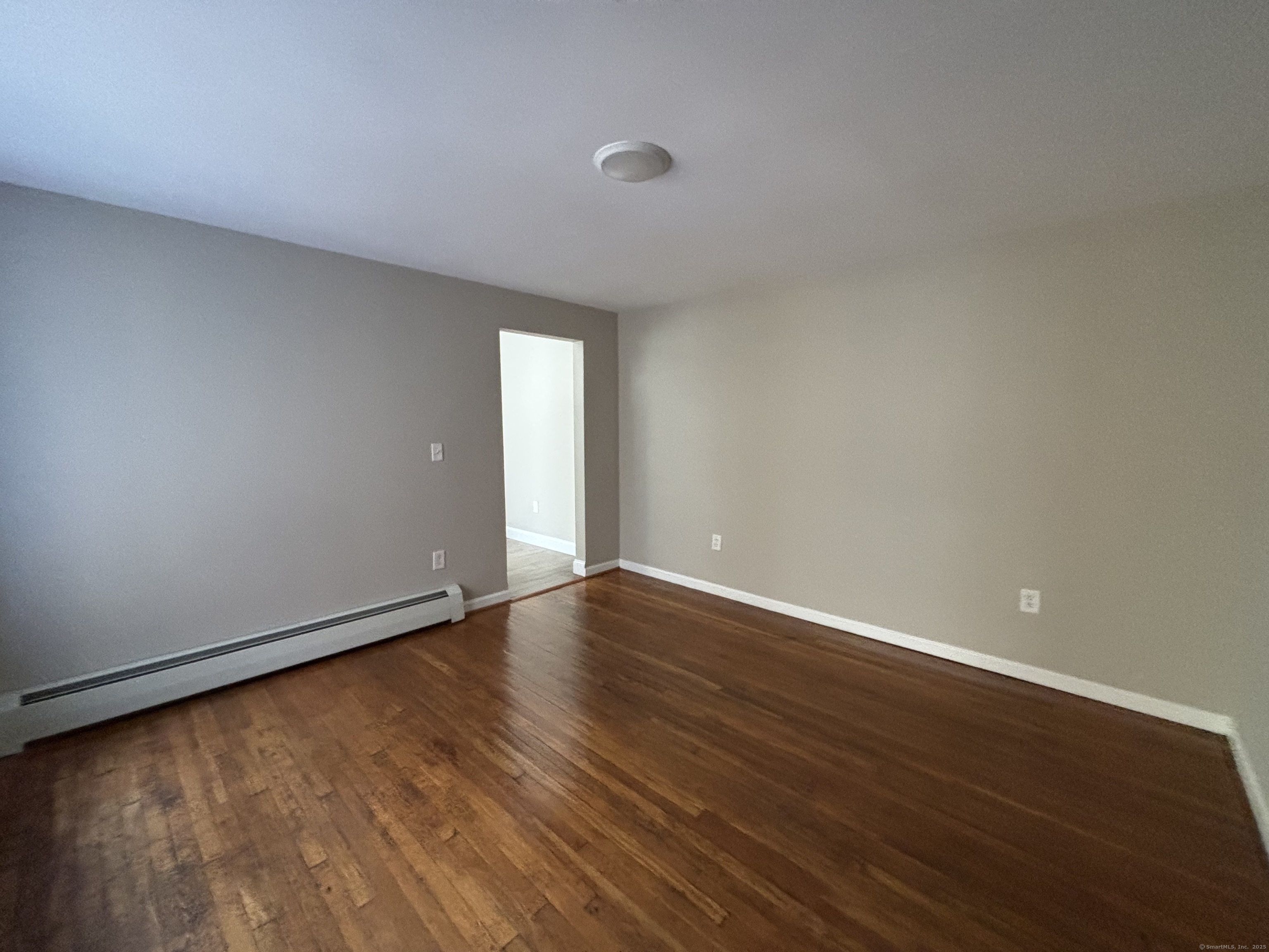 Photo 6 of 213 Golden Hill Street, Bridgeport, CT