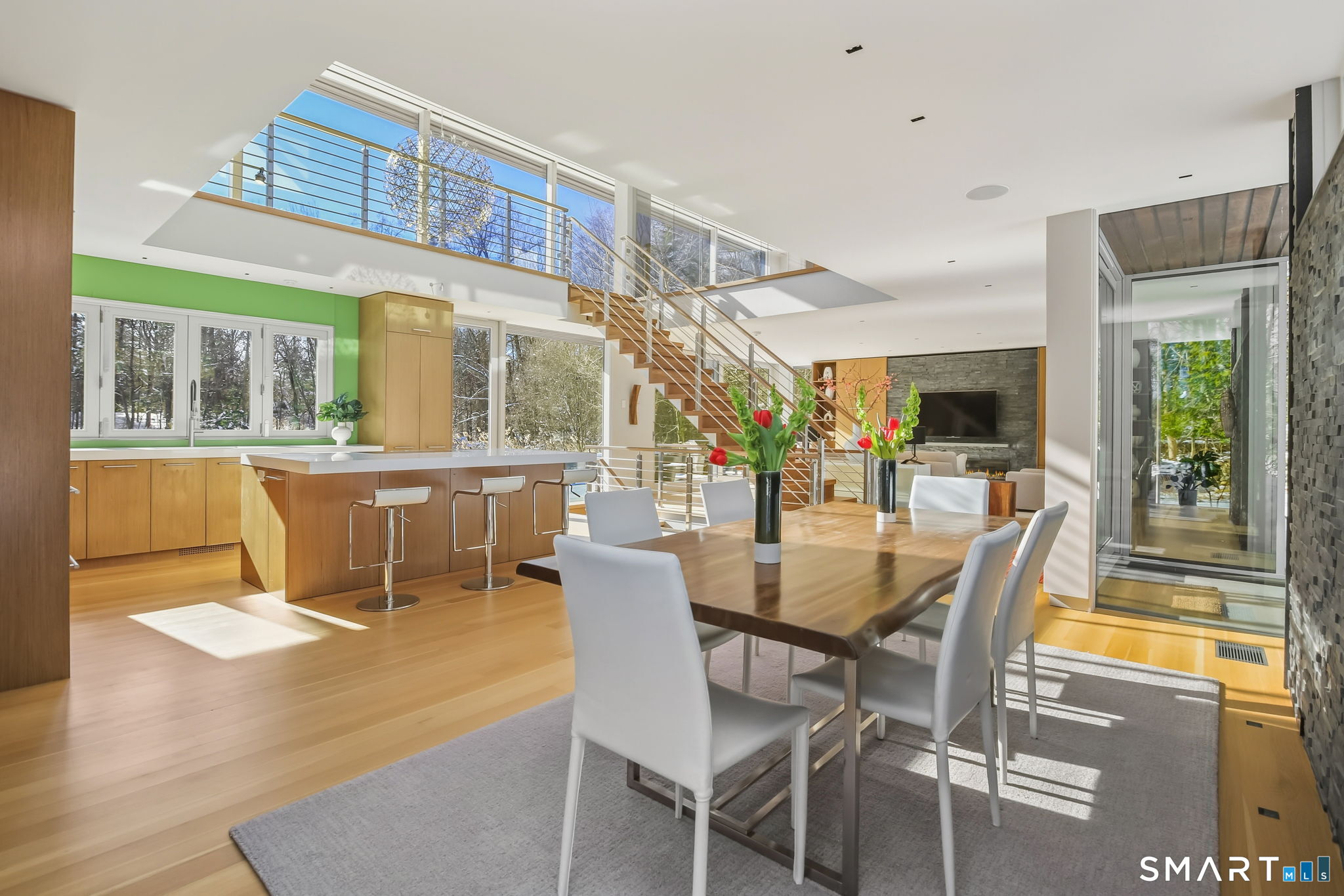 Photo 8 of 58 Lambert Road, New Canaan, CT