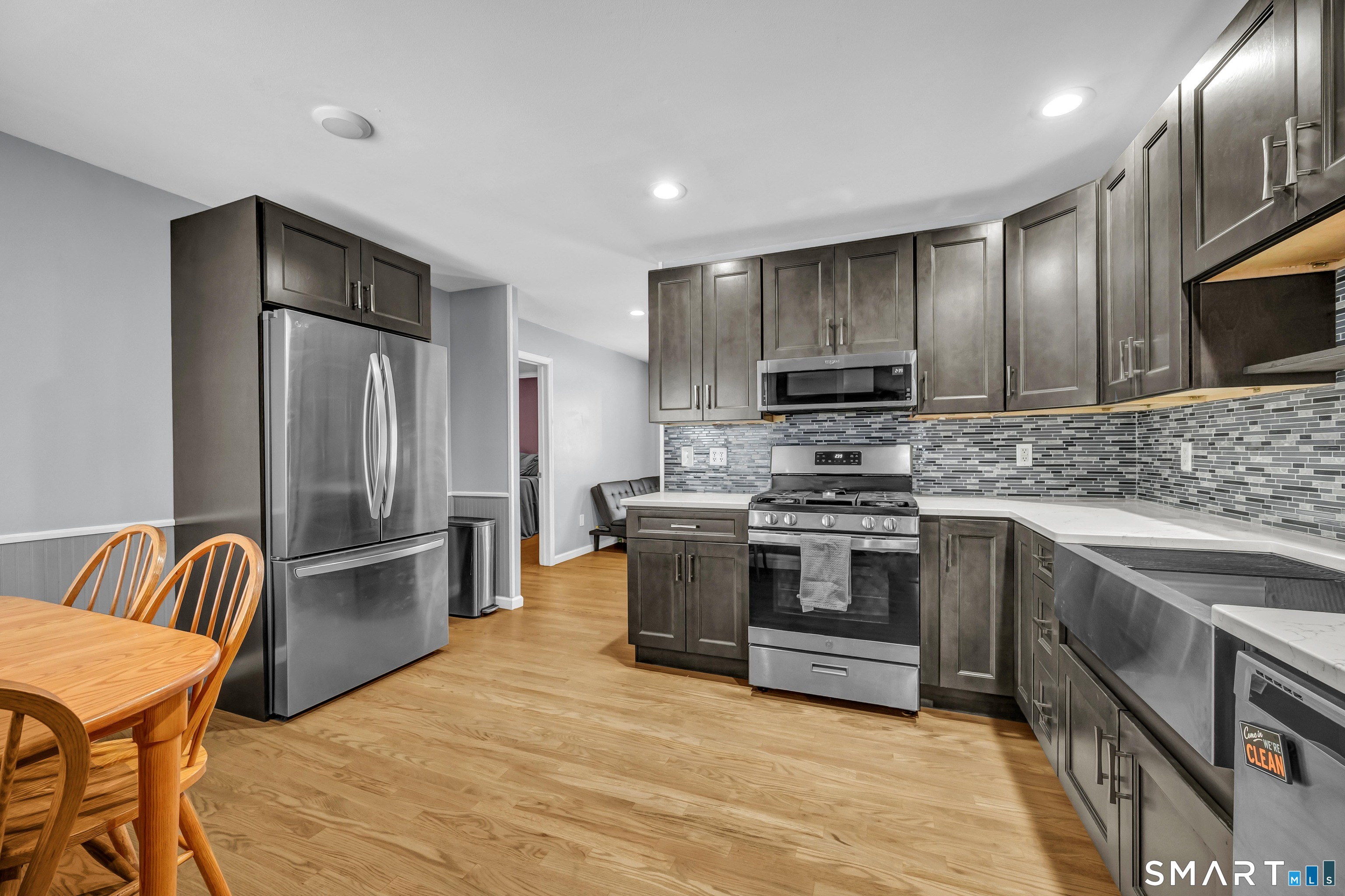 Homes for sale in Bethel, CT | 21 Cindy Ln, Bethel, CT 06801 | MLS# 24150038