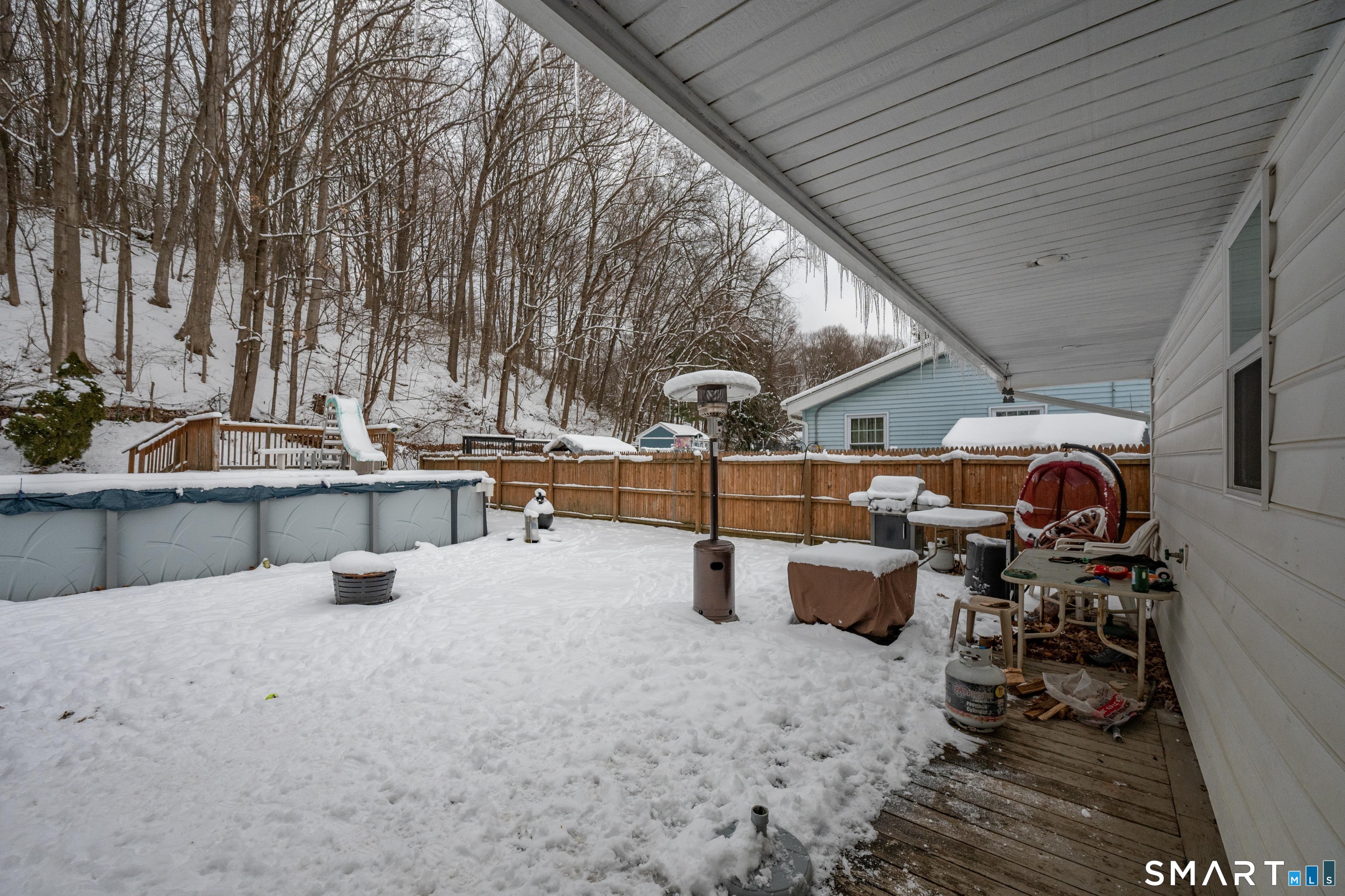 Homes for sale in Bethel, CT | 21 Cindy Ln, Bethel, CT 06801 | MLS# 24150038