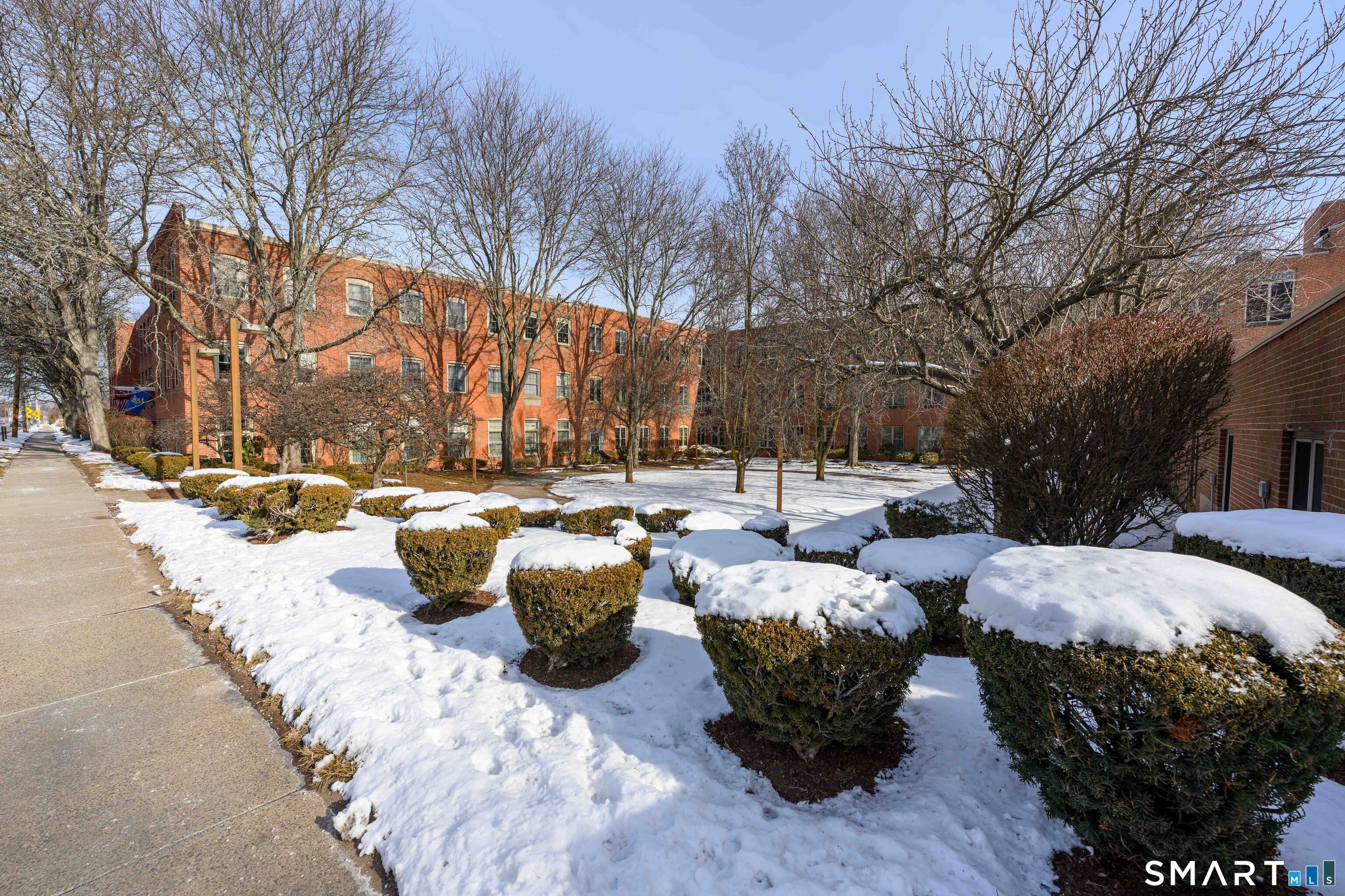 Photo 31 of 319 New Britain Road, Berlin, CT