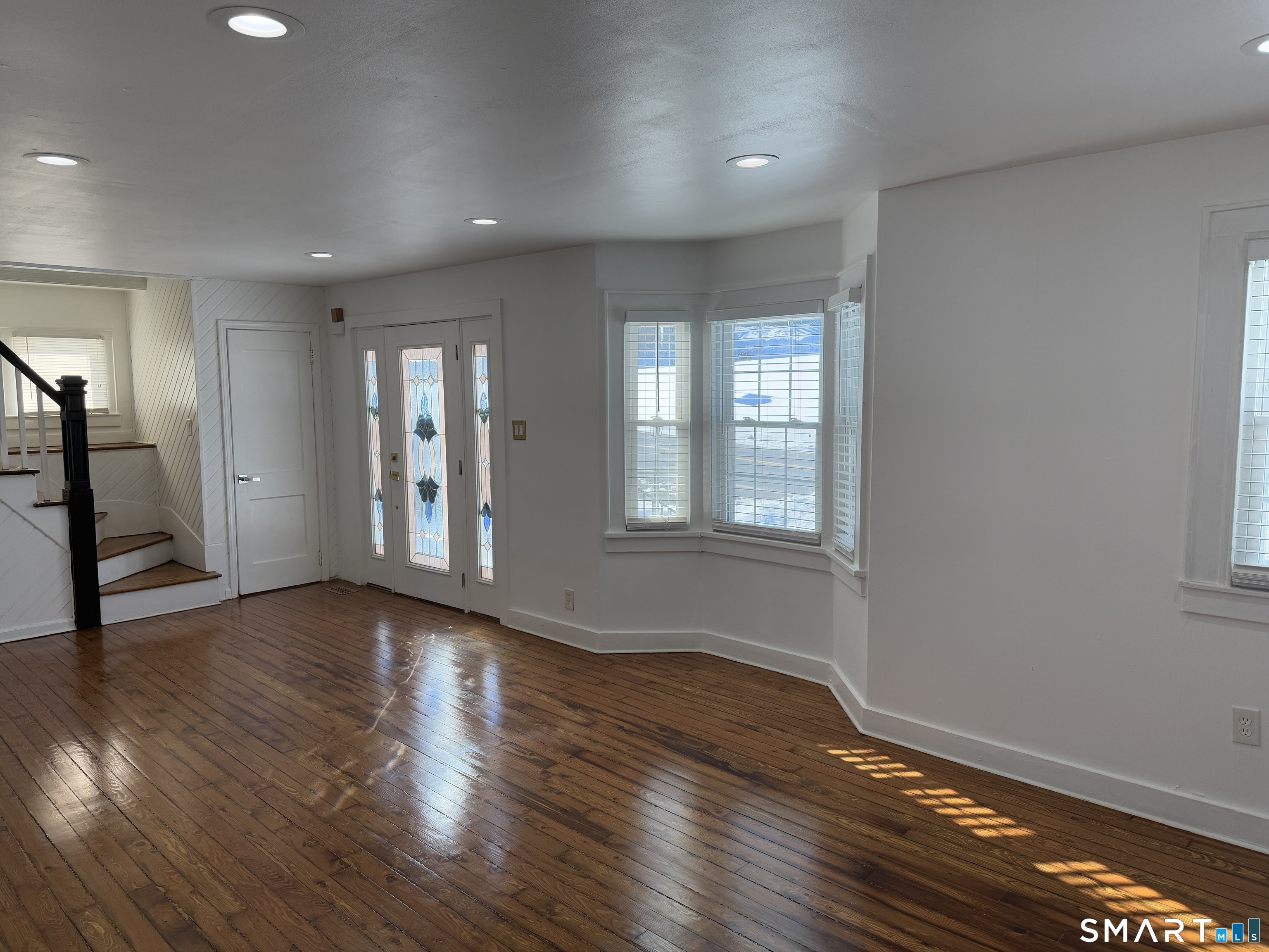 Homes for sale in Plymouth, CT | 41 South St, Plymouth, CT 06782 | MLS# 24150408