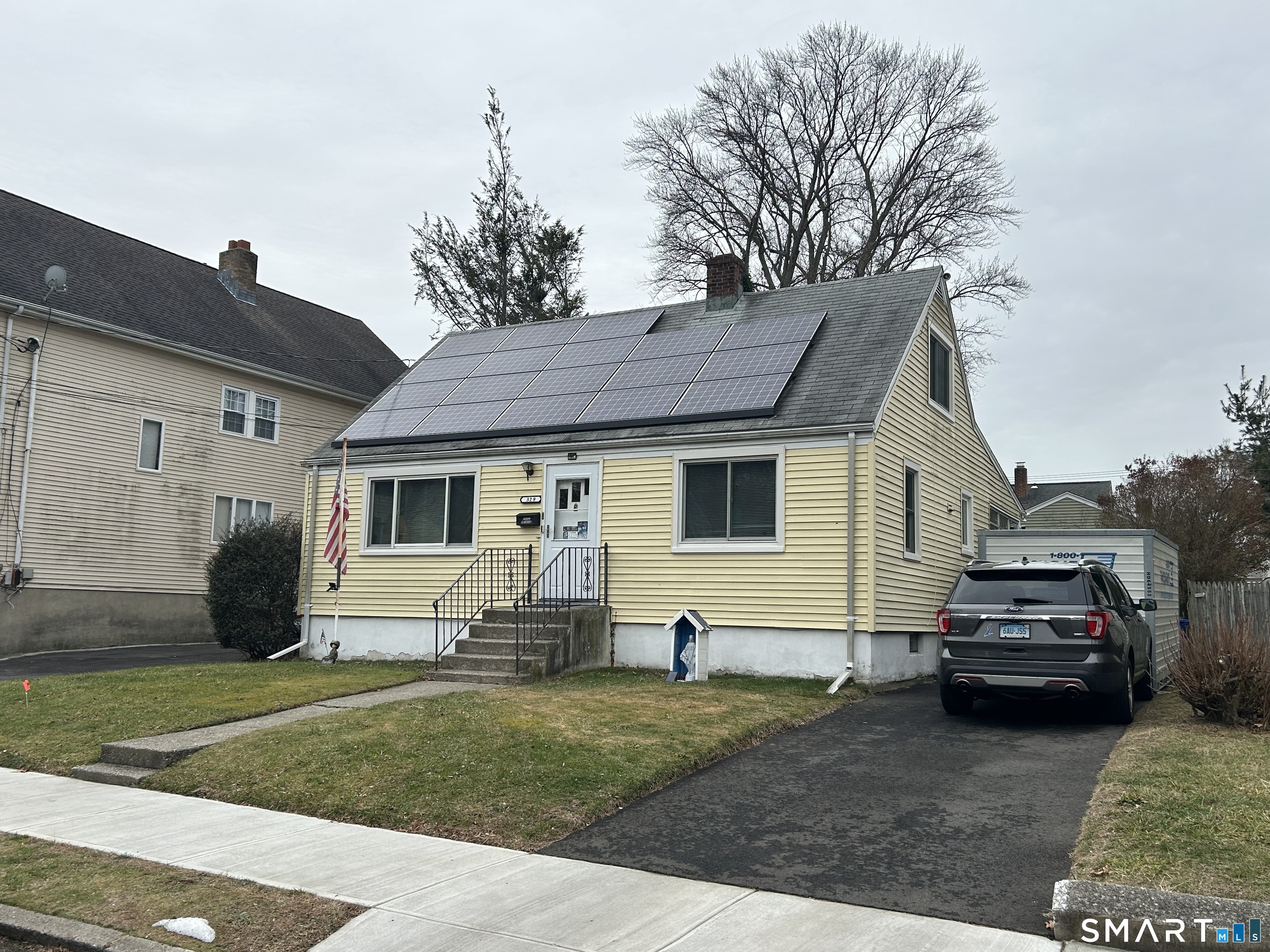 Homes for sale in Bridgeport, CT | 329 Ezra St, Bridgeport, CT 06606 | MLS# 24150387