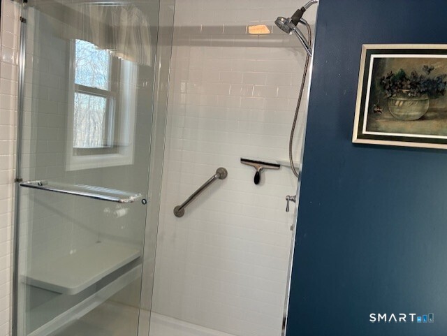 Photo 14 of 11 Copper Ridge Circle, Guilford, CT