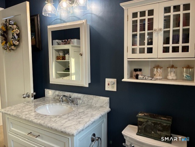 Photo 13 of 11 Copper Ridge Circle, Guilford, CT