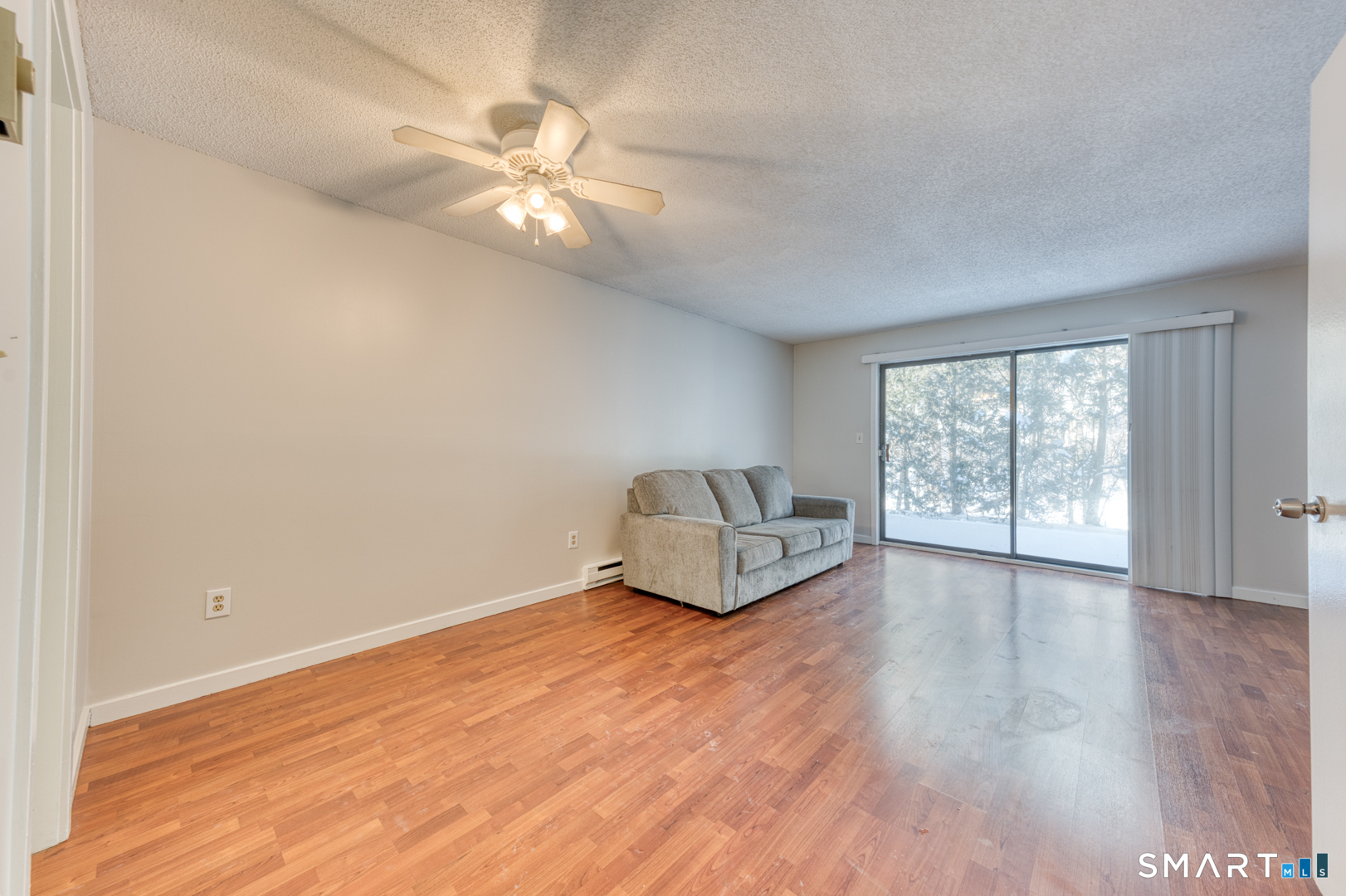 Photo 4 of 35 Riveredge Drive, Winchester, CT