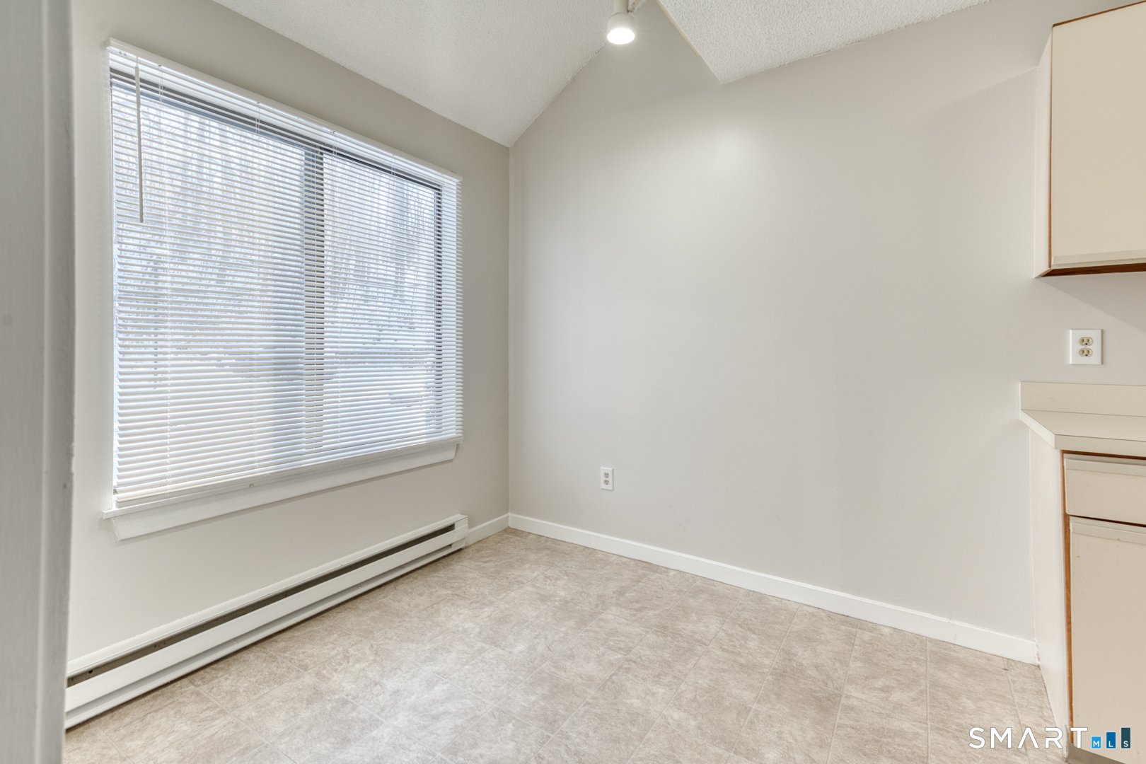 Photo 15 of 35 Riveredge Drive, Winchester, CT