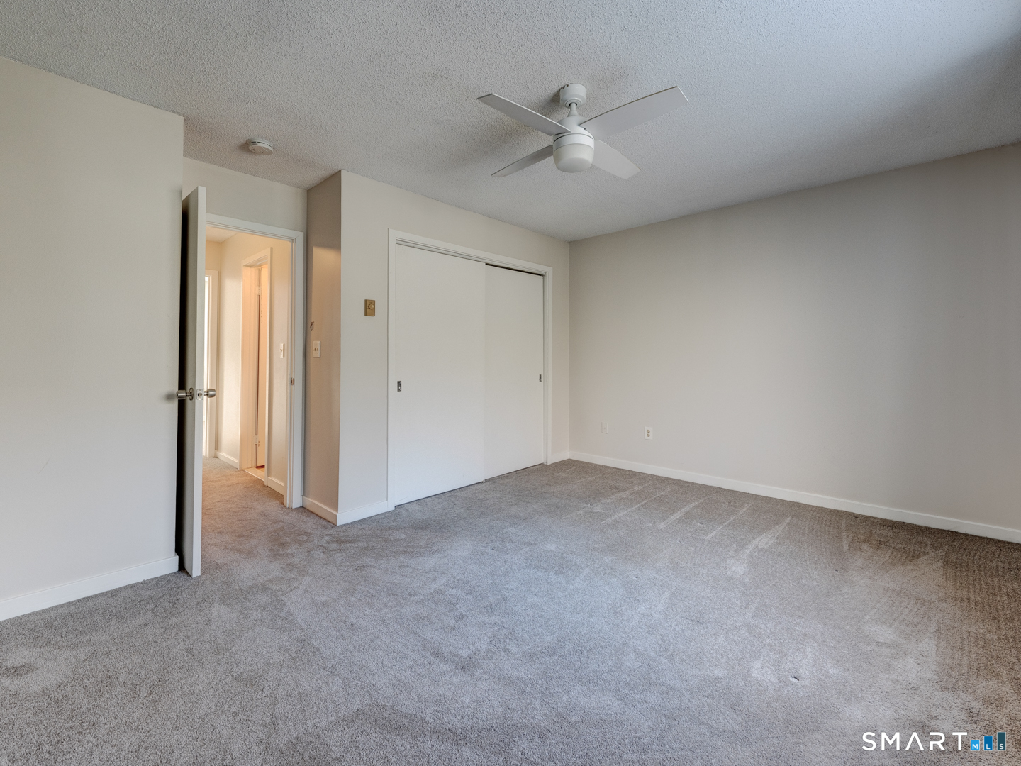 Photo 20 of 35 Riveredge Drive, Winchester, CT