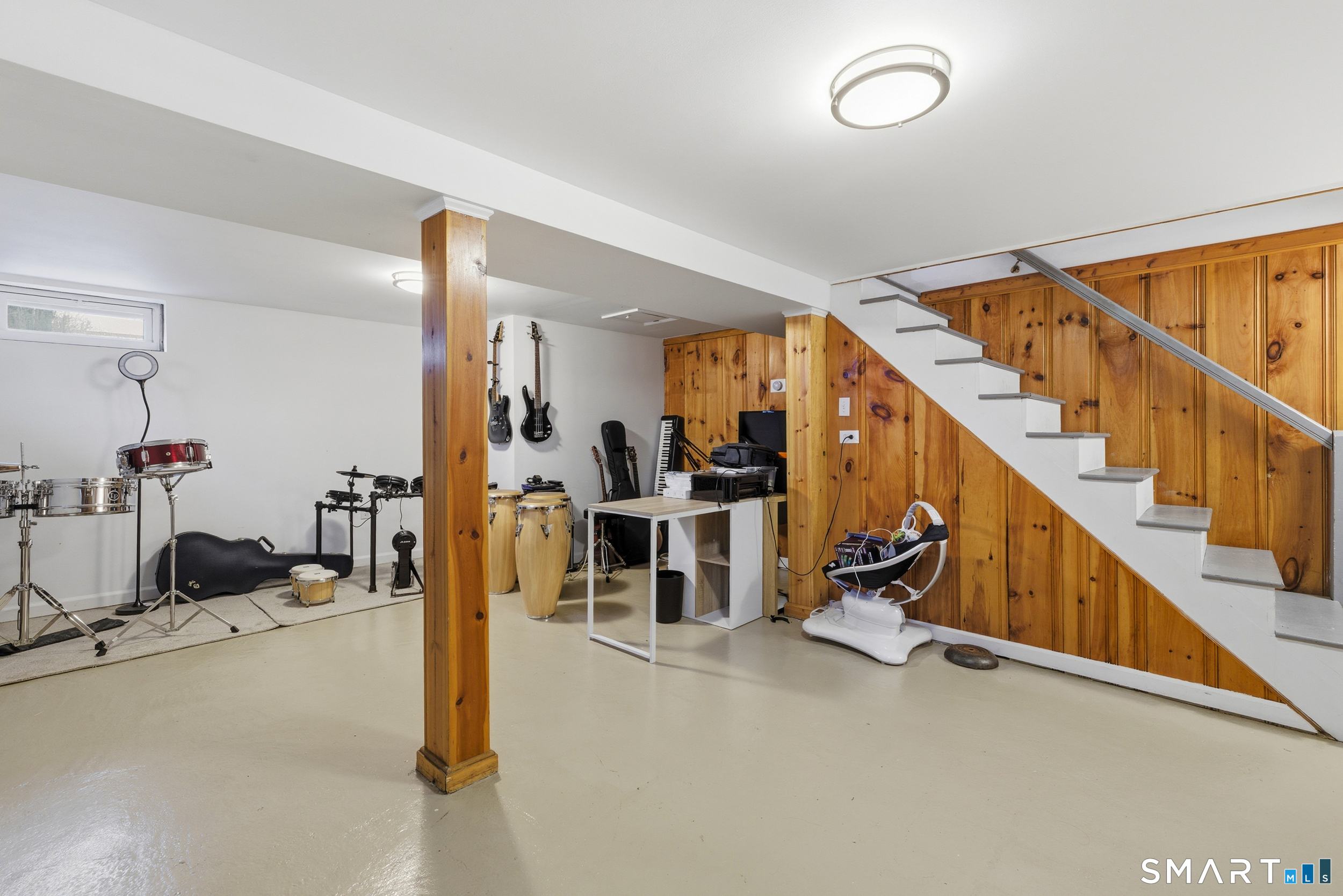 Photo 10 of 56 Westgate Street, West Hartford, CT