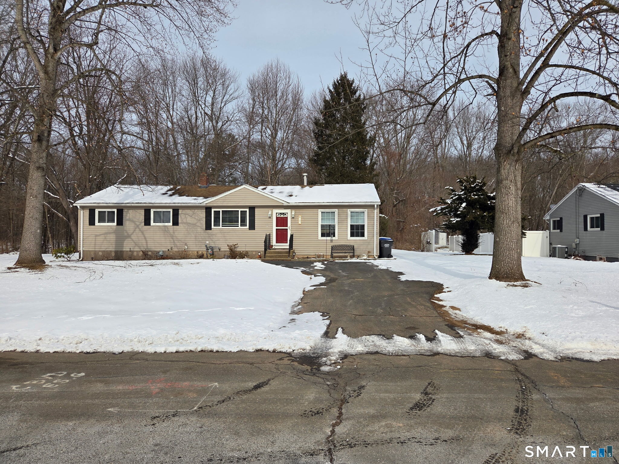 Homes for sale in South Windsor, CT | 192 Scantic Meadow Rd, South Windsor, CT 06074 | MLS# 24150413