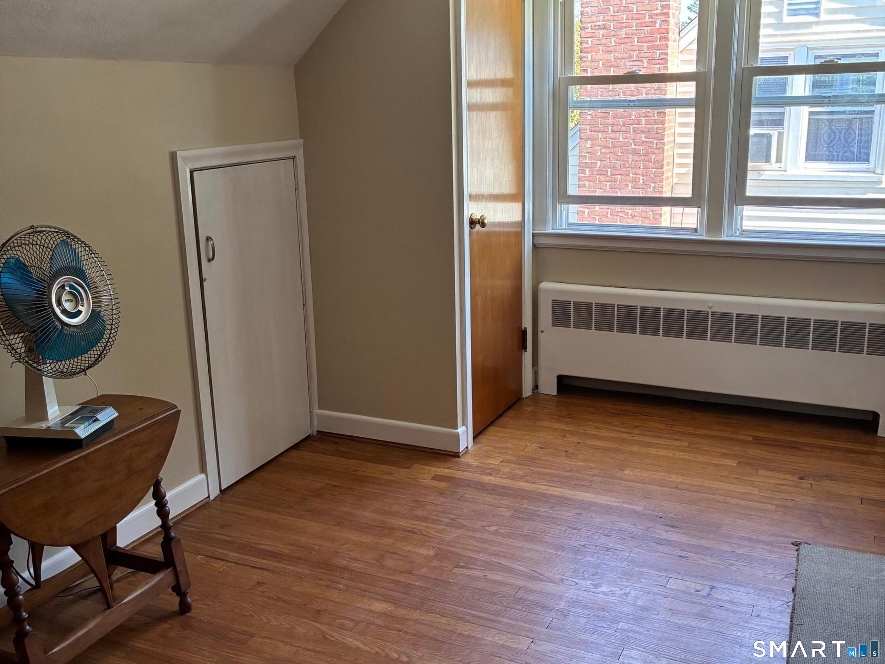 Photo 34 of 27 Harding Avenue, Newington, CT