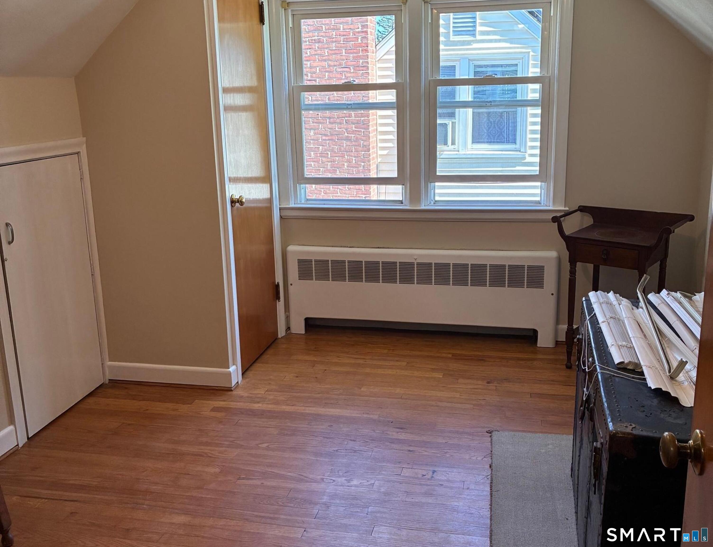 Photo 35 of 27 Harding Avenue, Newington, CT