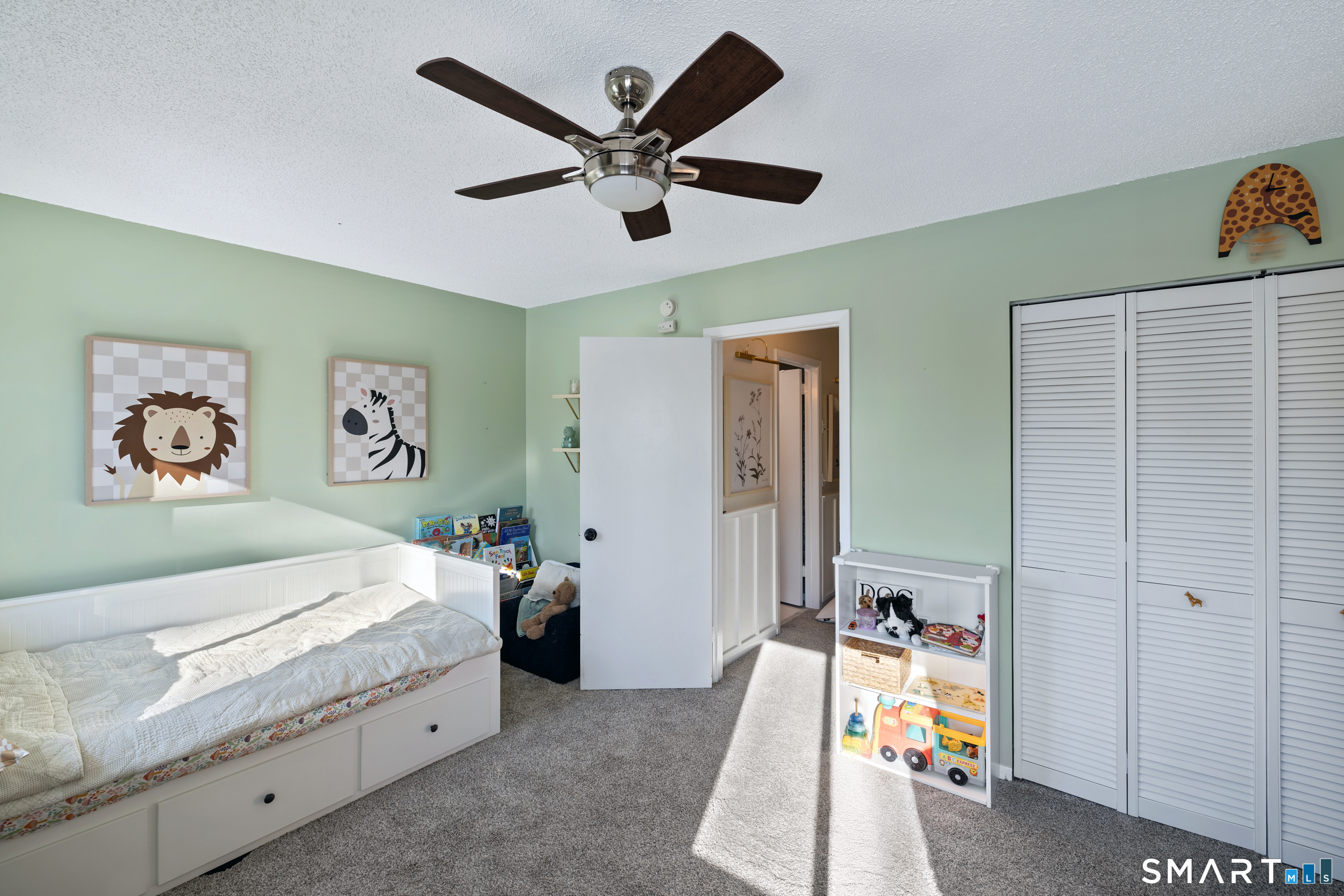 Photo 19 of 226 Sunrise Hill Road, Norwalk, CT