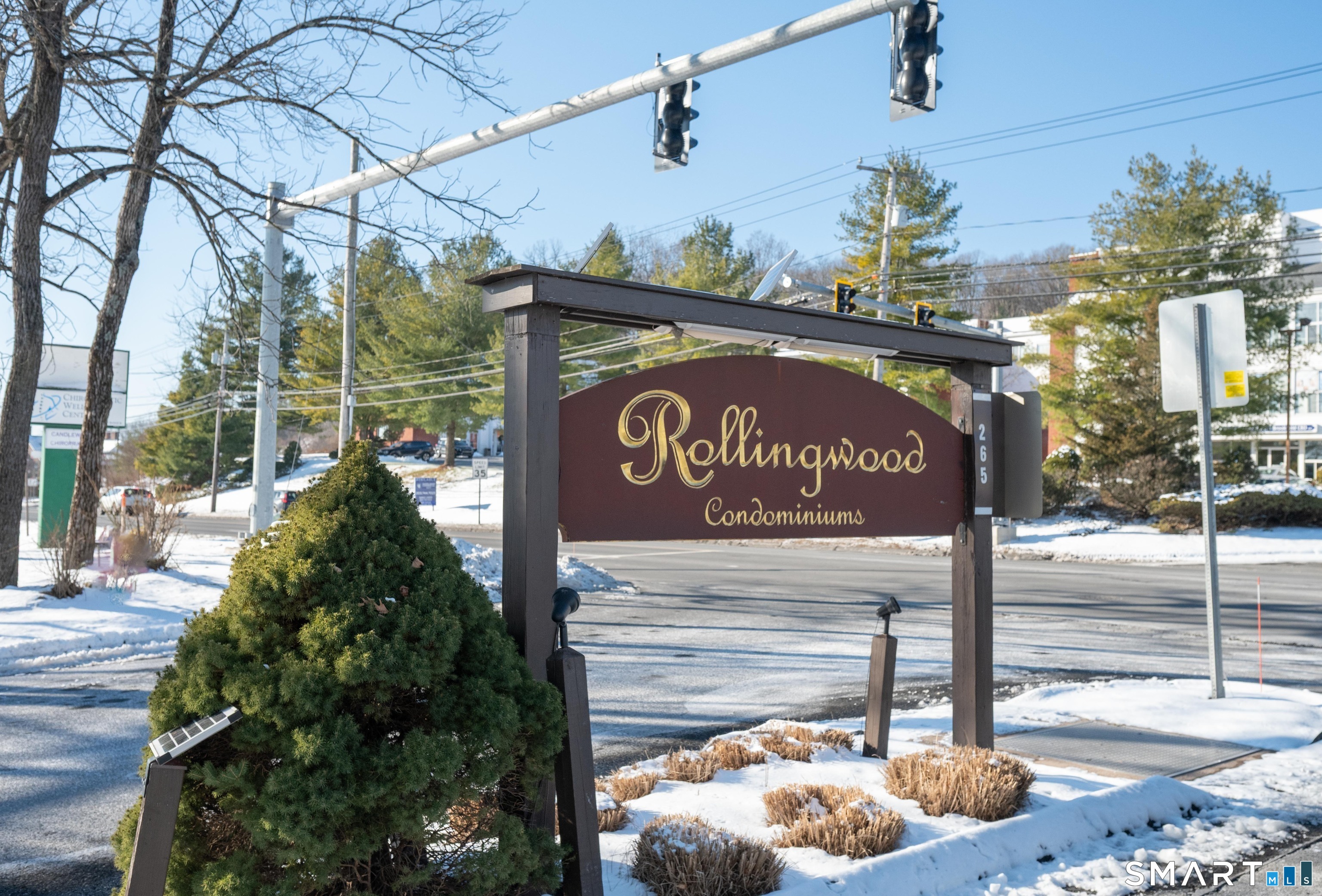 Homes for sale in Brookfield, CT | 4 Arlington Ct #4, Brookfield, CT 06804 | MLS# 24150065