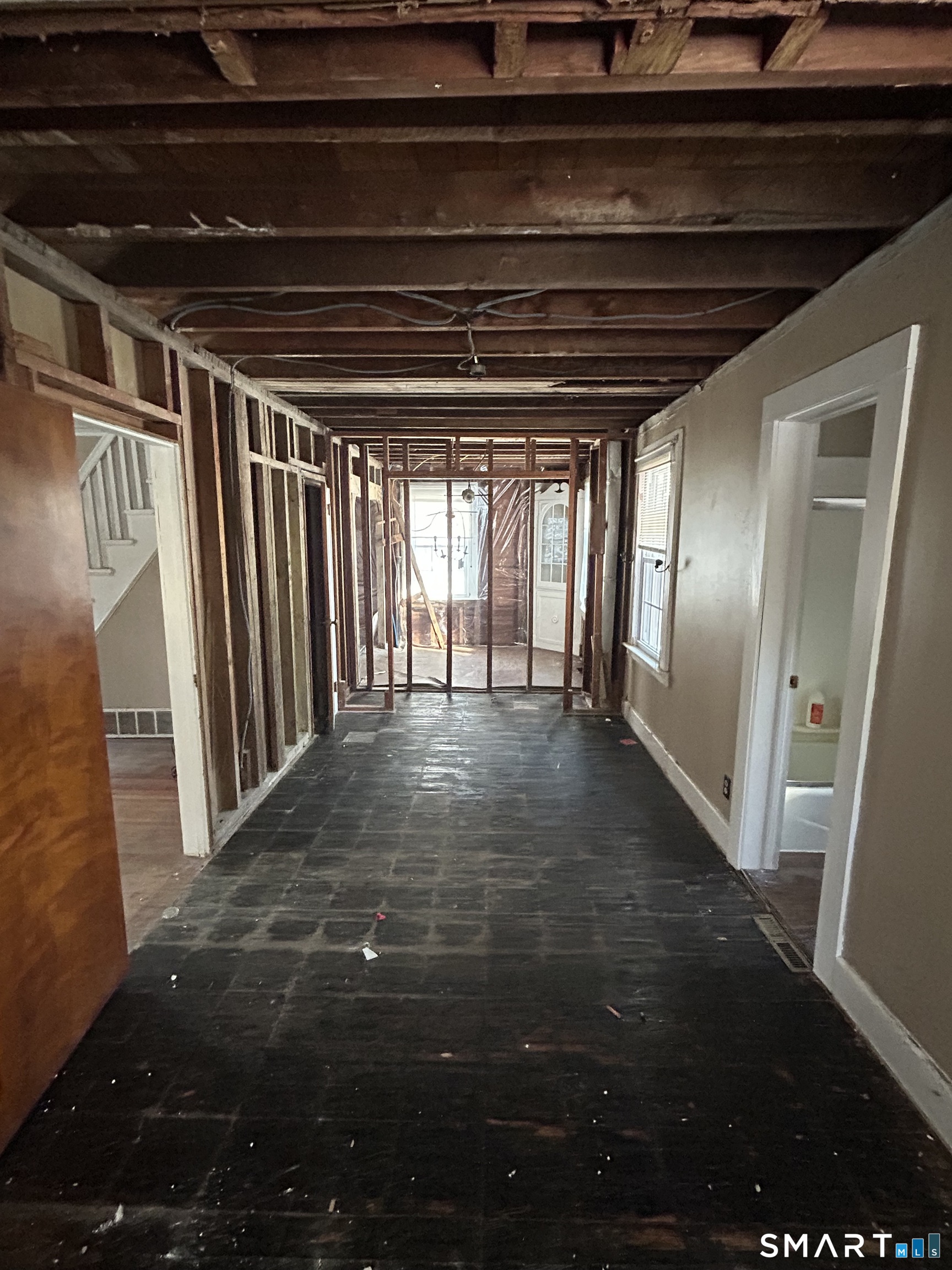 Photo 11 of 69 Munson Road, Wolcott, CT