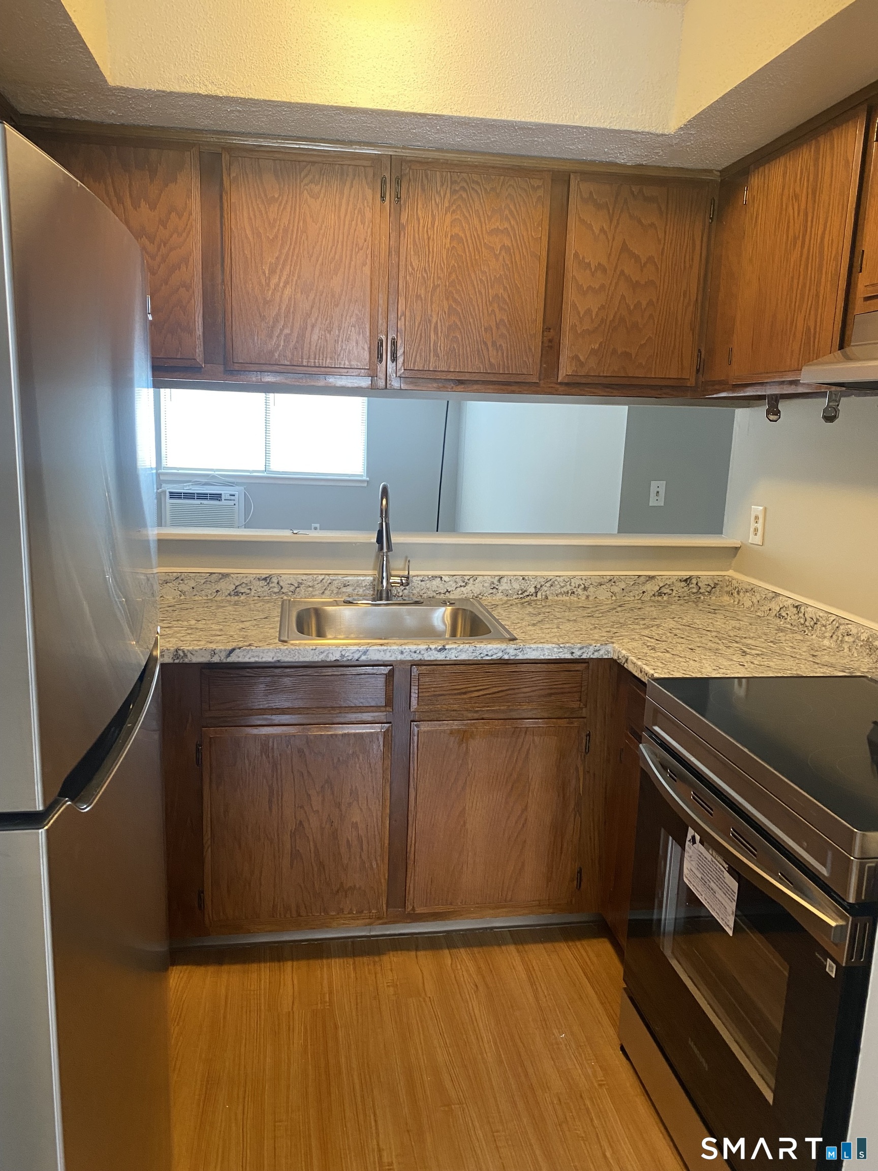 Homes for sale in Southington, CT | 500 Darling St #12J, Southington, CT 06489 | MLS# 24150391