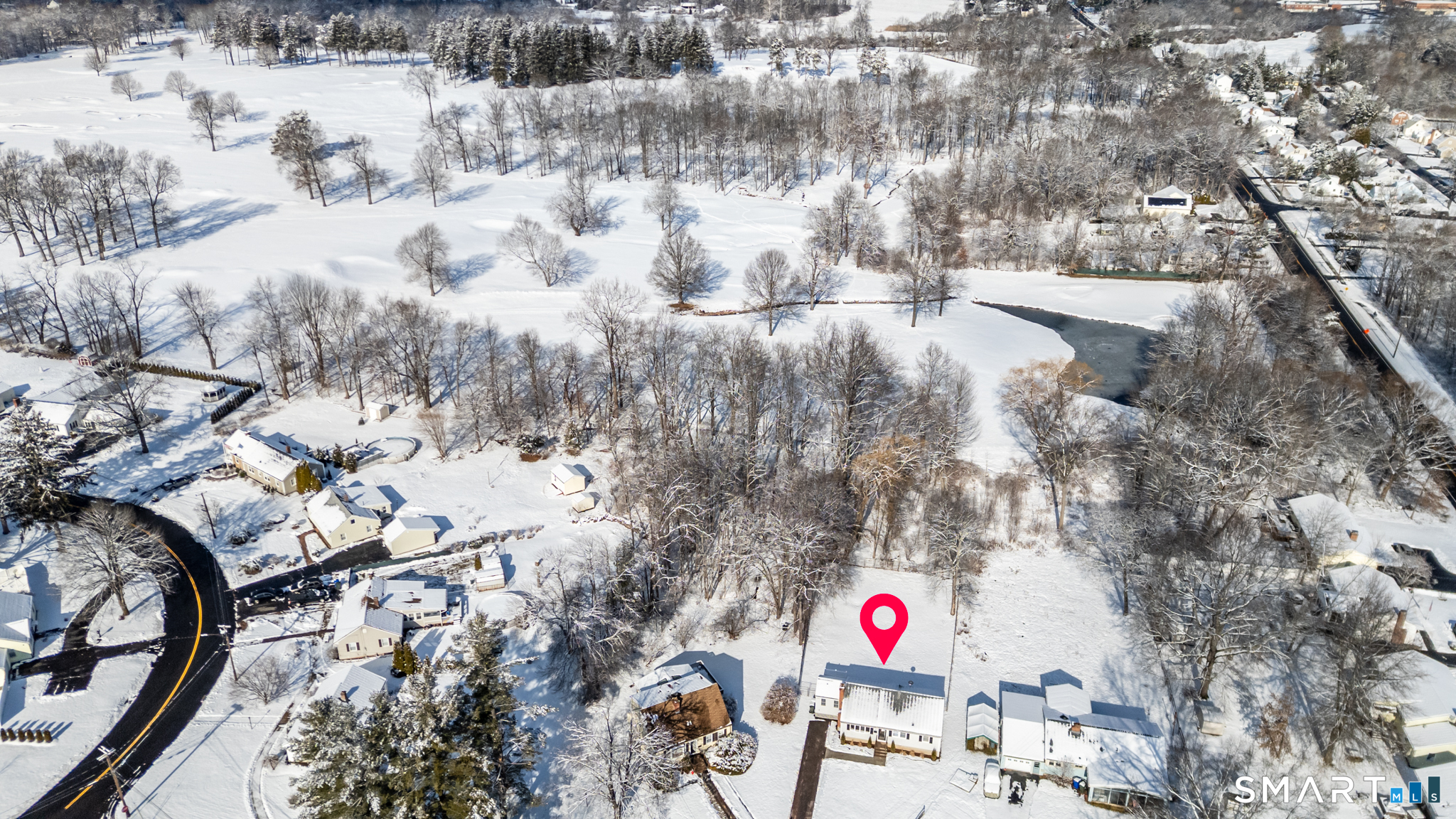 Homes for sale in Newington, CT | 22 Mohawk Cir, Newington, CT 06111 | MLS# 24150269