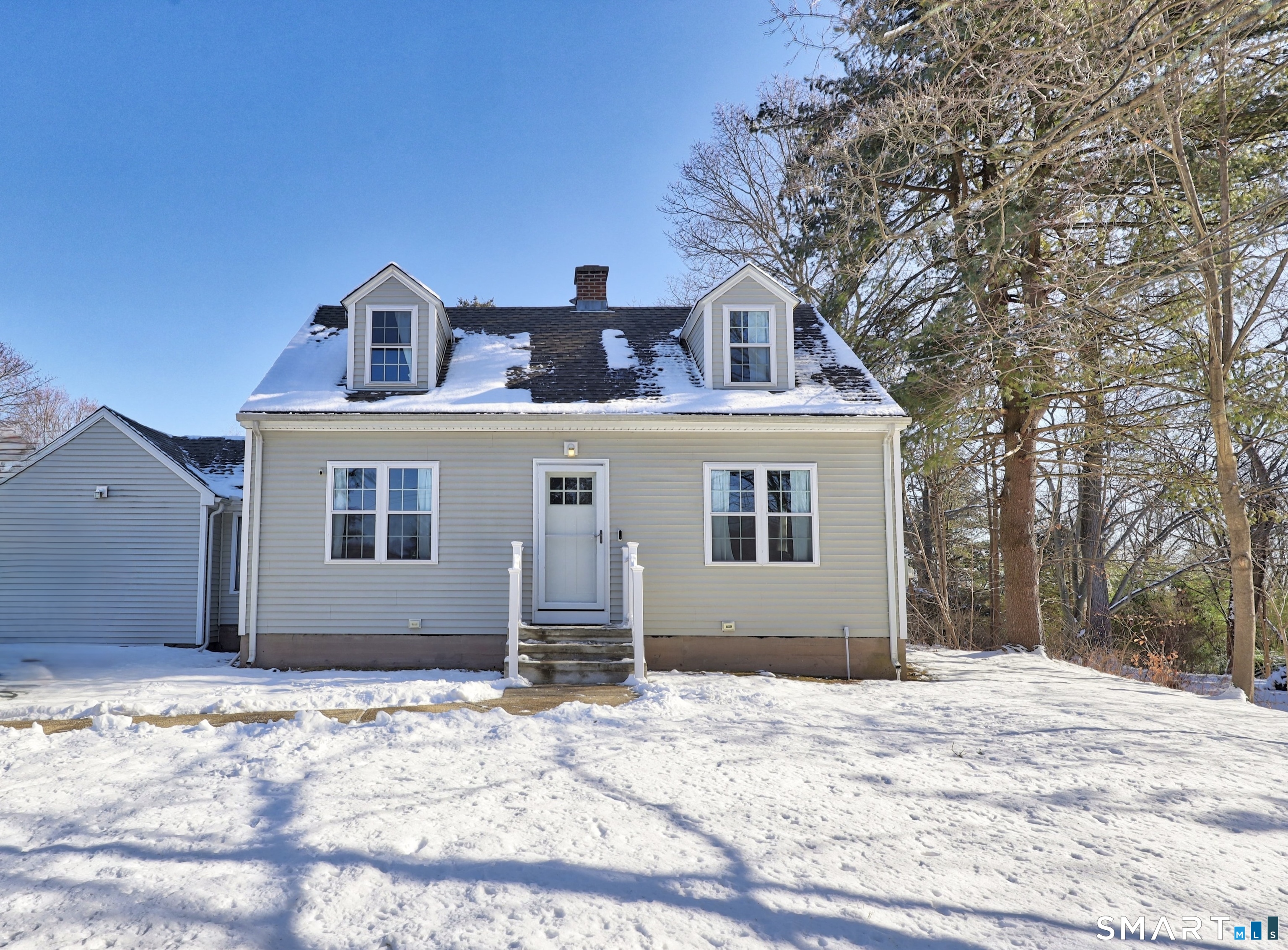 Homes for sale in Hamden, CT | 790 Wintergreen Ave, Hamden, CT 06514 | MLS# 24150473