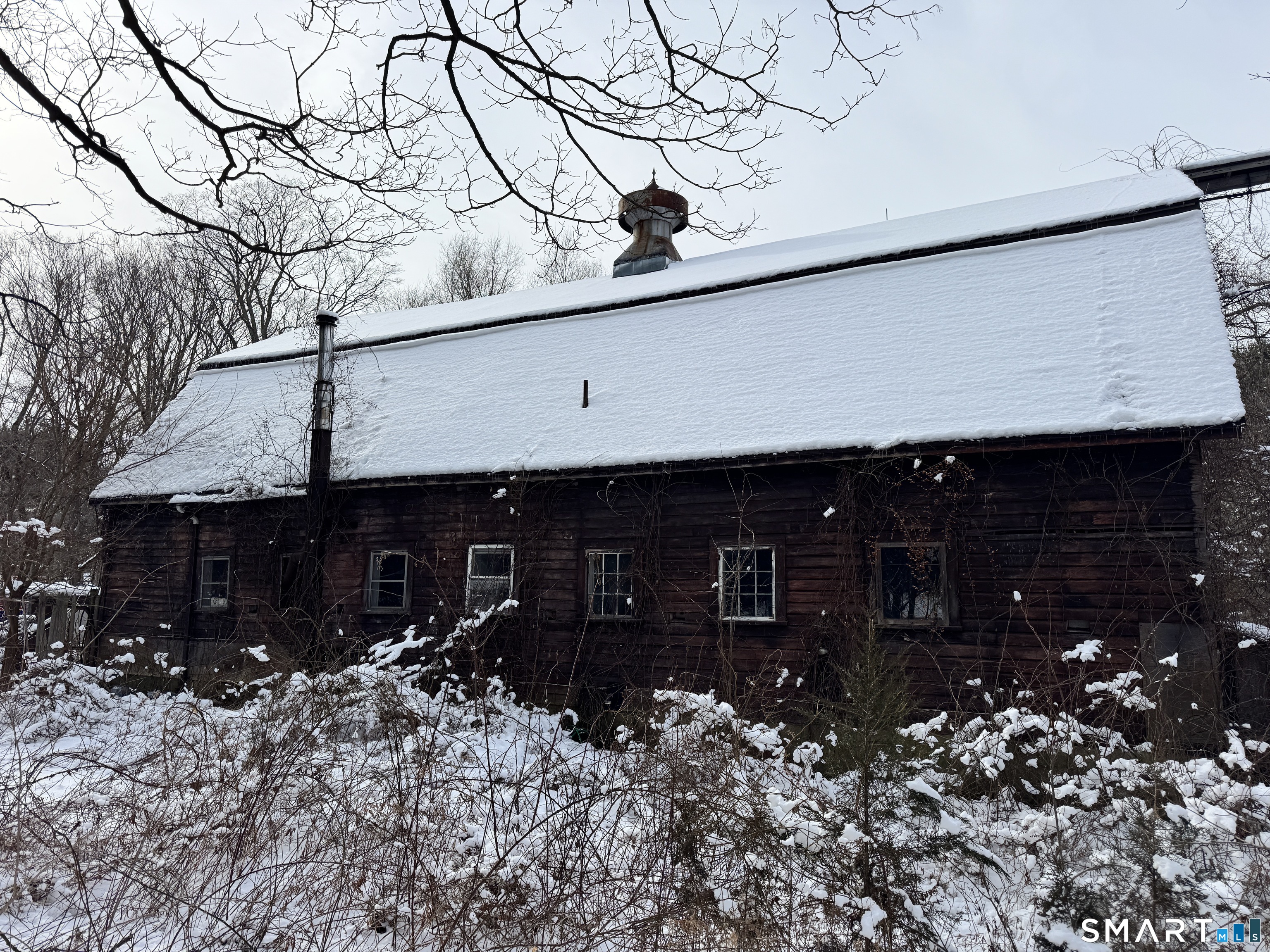 Homes for sale in Granby, CT | 53 Wells Rd, Granby, CT 06035 | MLS# 24149610