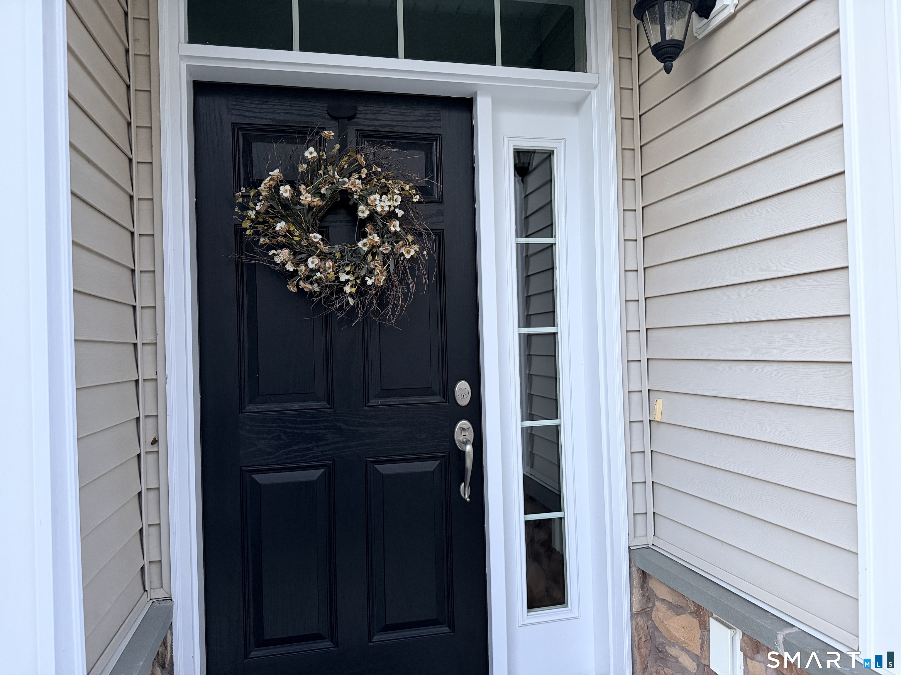 Homes for sale in Bethel, CT | 12 Briar Ridge Dr #12, Bethel, CT 06801 | MLS# 24149812