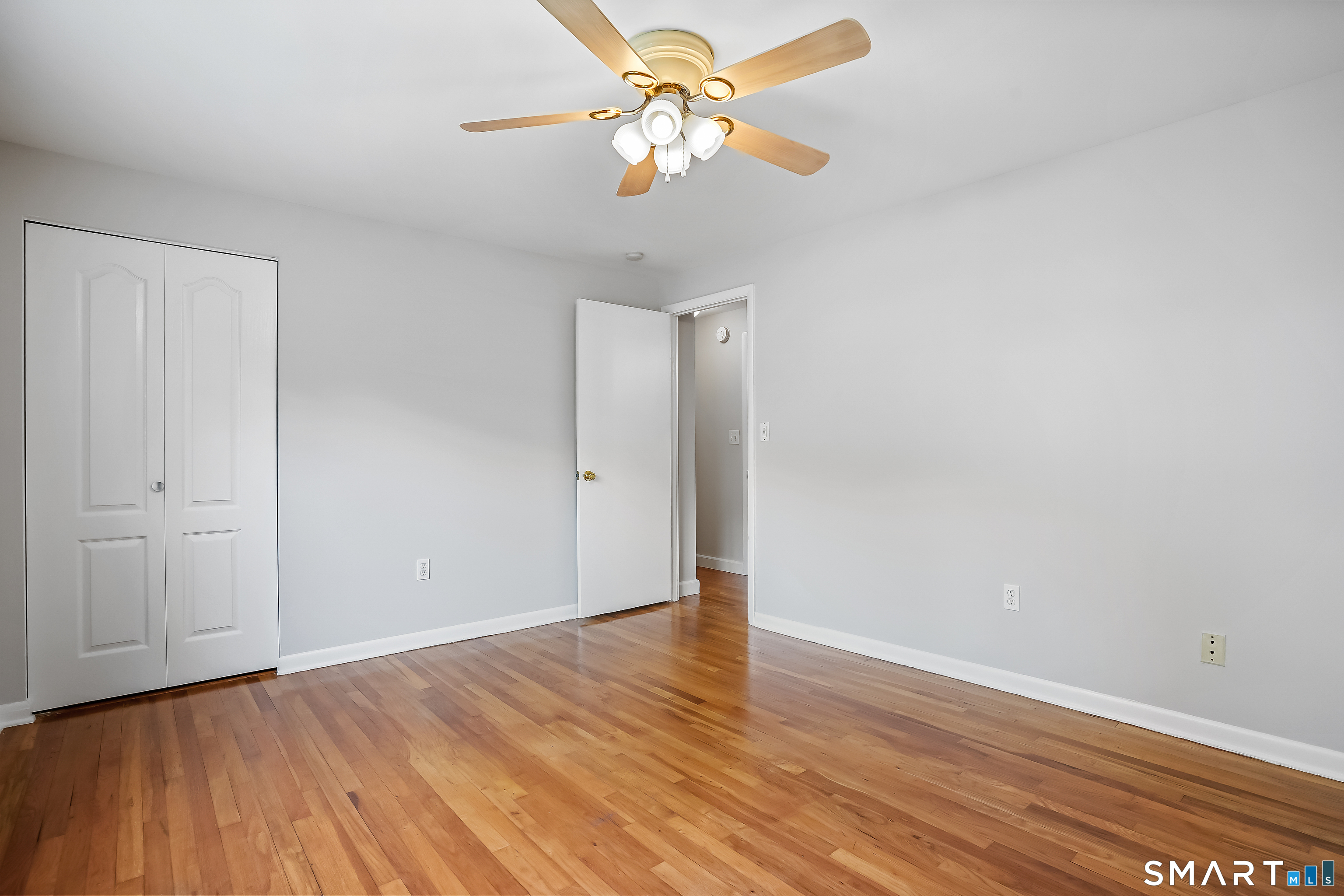 Photo 16 of 240 Sunnyridge Avenue, Fairfield, CT