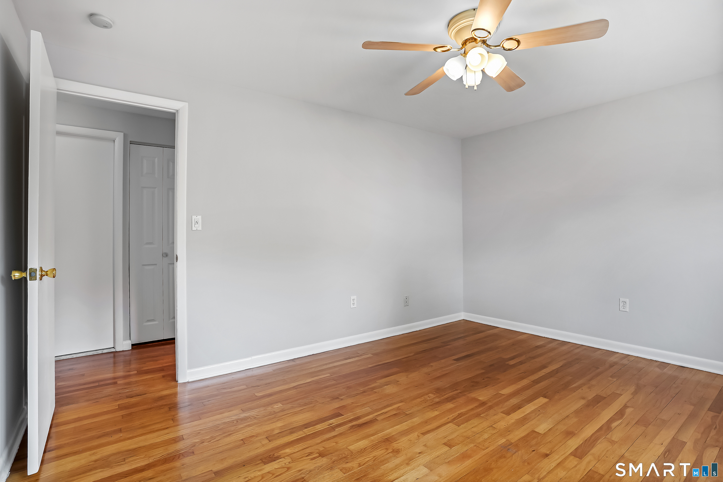 Photo 17 of 240 Sunnyridge Avenue, Fairfield, CT