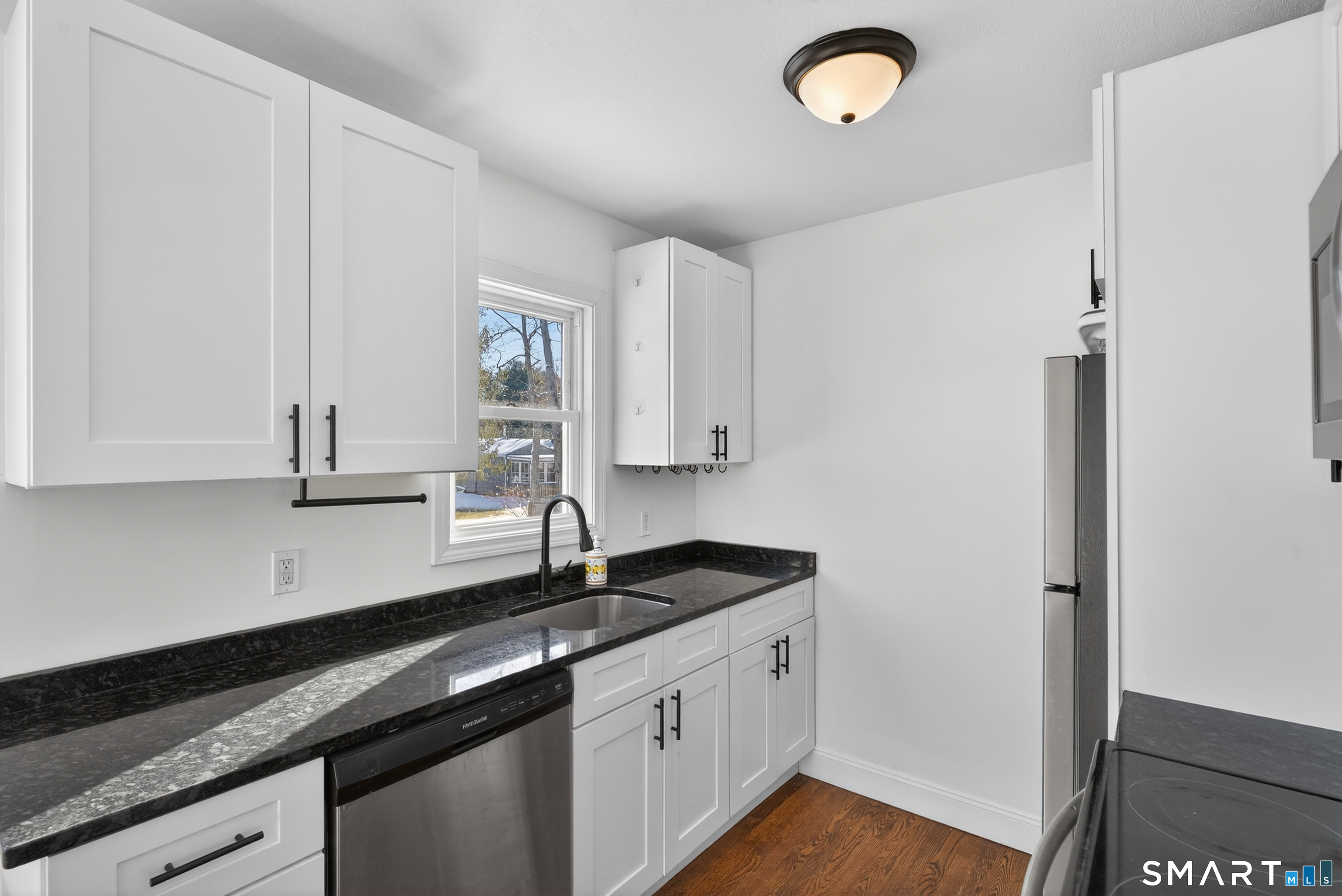 Photo 7 of 25 Oslo Street, Groton, CT