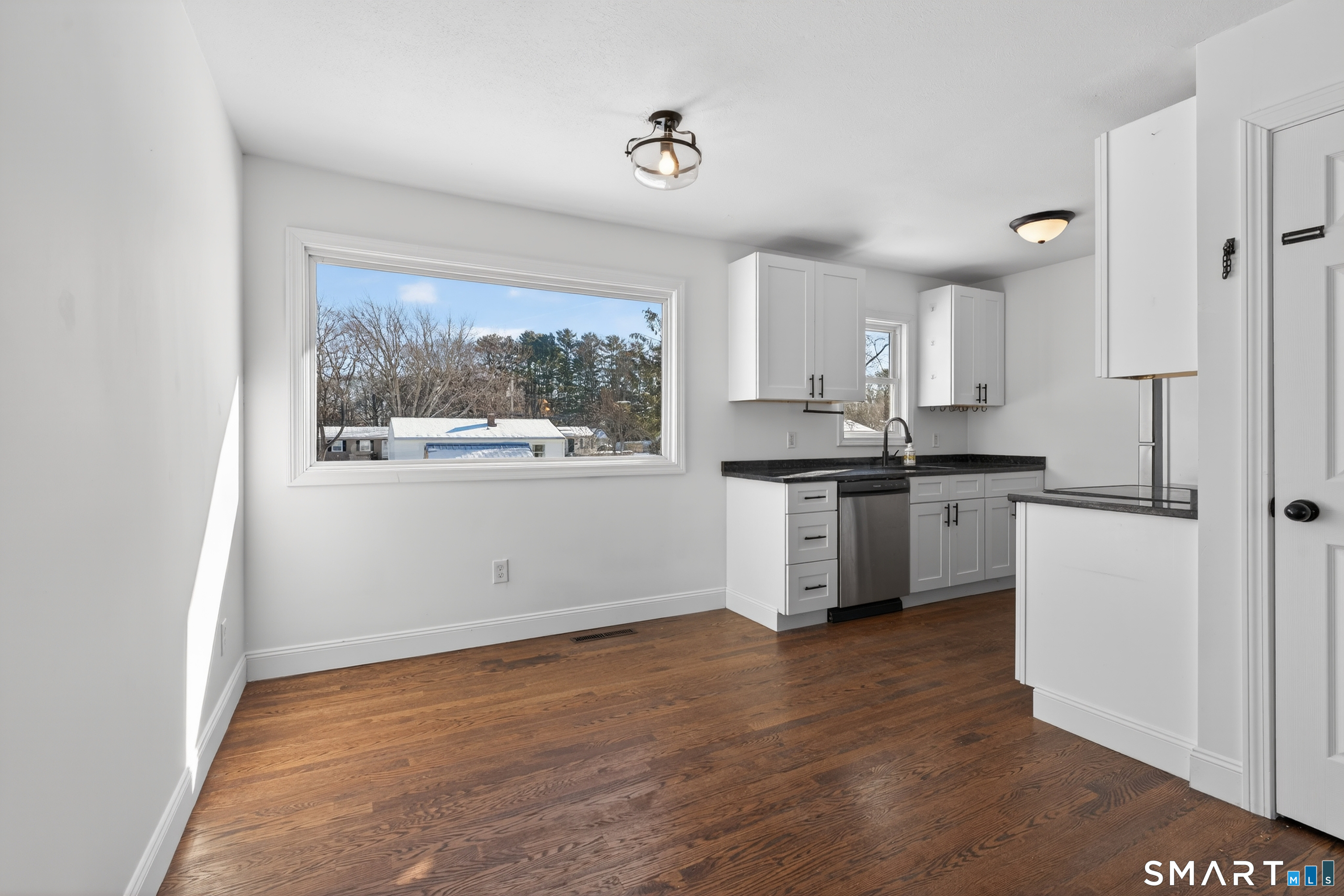 Photo 4 of 25 Oslo Street, Groton, CT