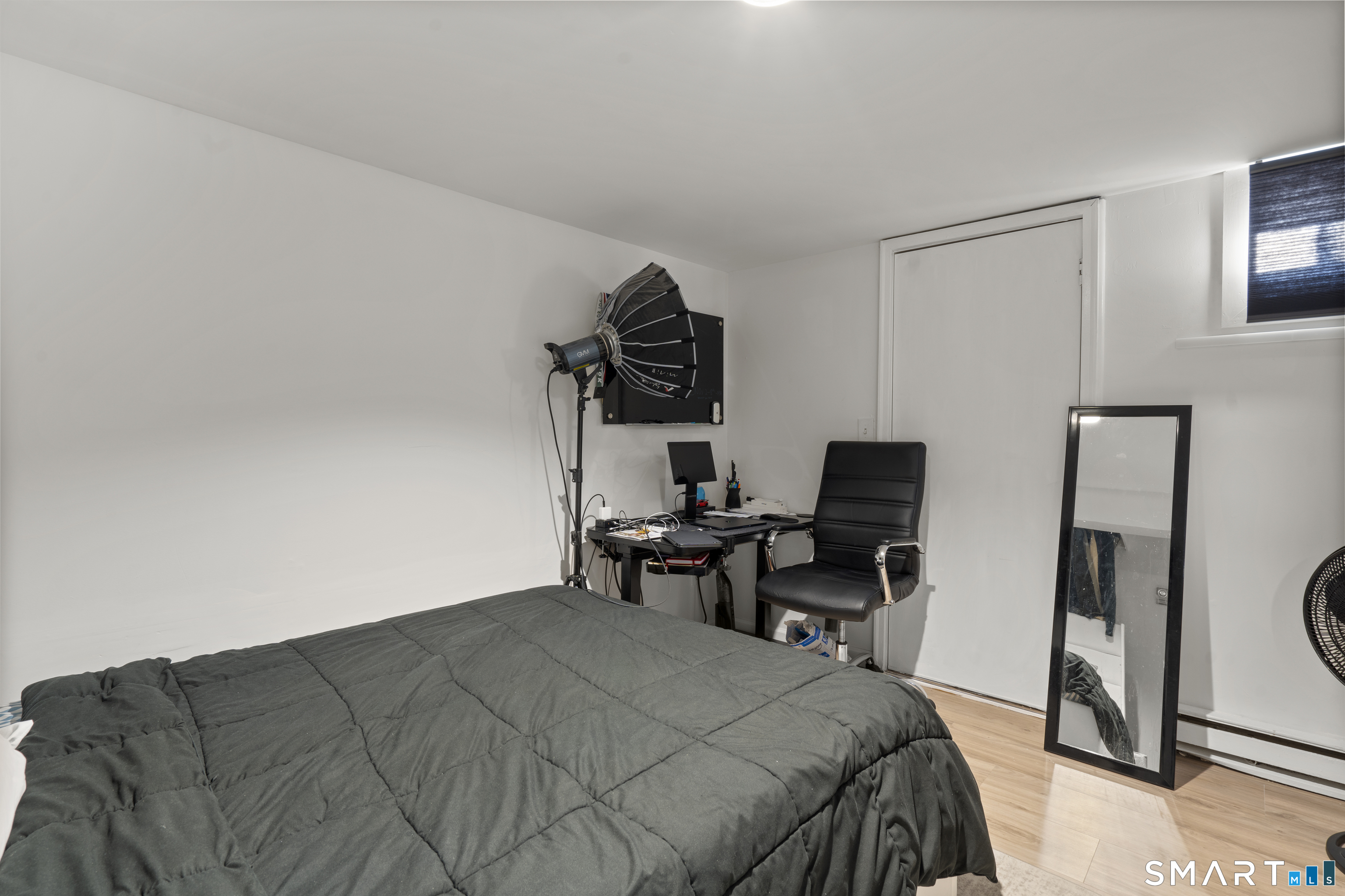 Homes for sale in Stamford, CT | 7 Barnstable Ln, Stamford, CT 06907 | MLS# 24133238