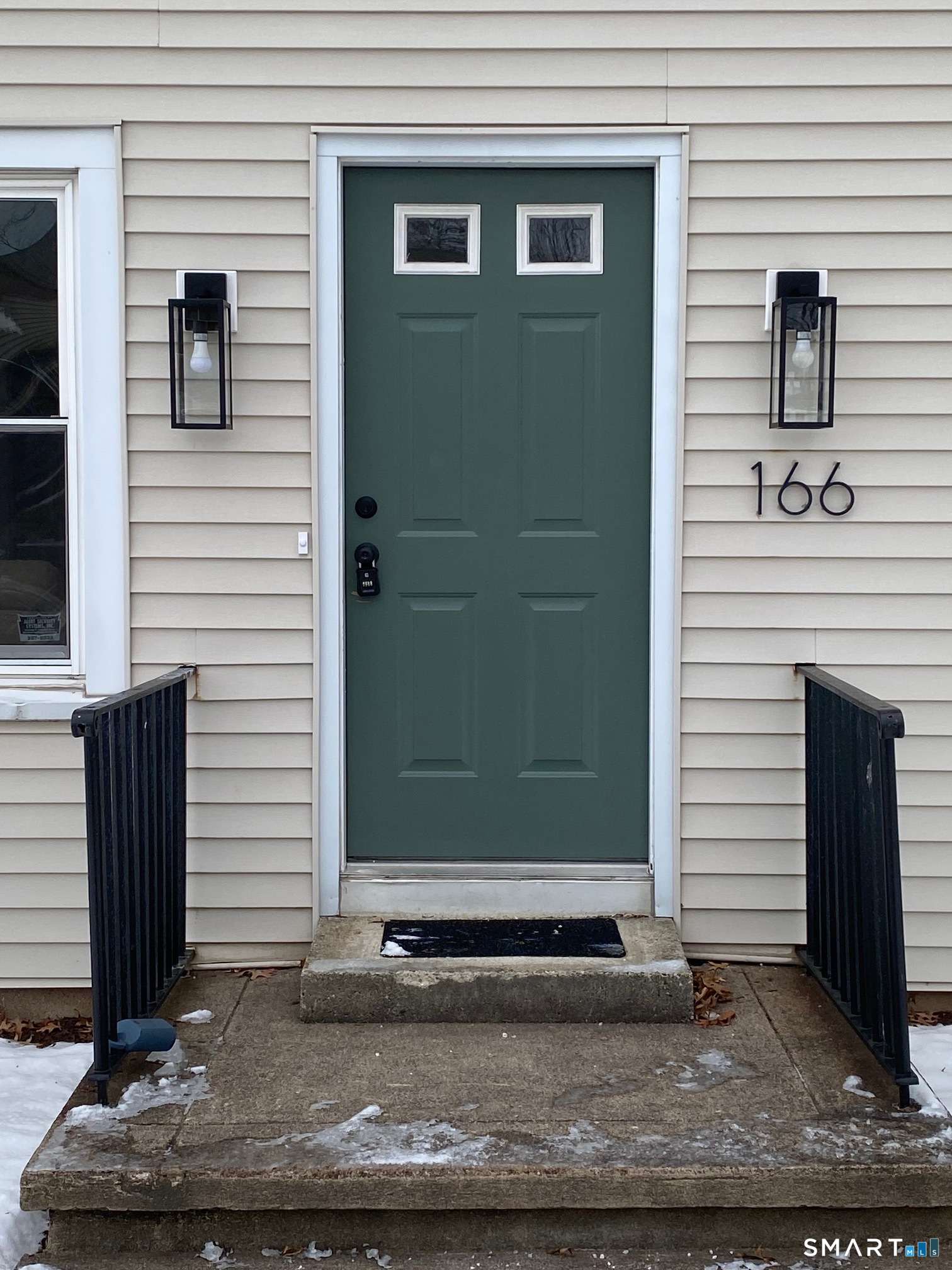 Homes for sale in West Haven, CT | 166 Sawmill Rd, West Haven, CT 06516 | MLS# 24150502