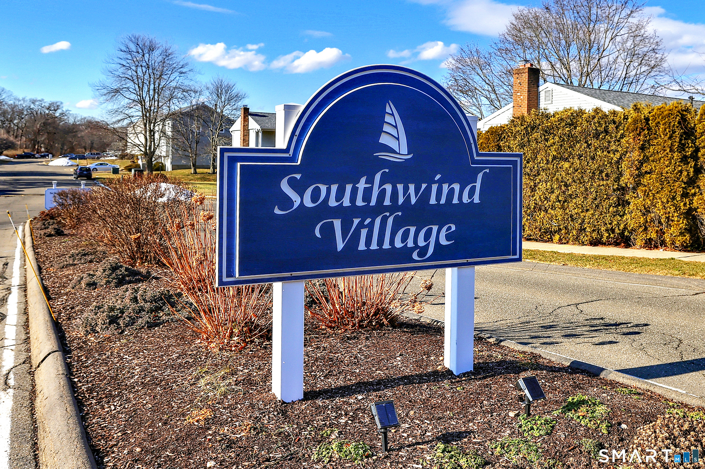 Homes for sale in Milford, CT | 47 Carriage Dr #47, Milford, CT 06460 | MLS# 24146800