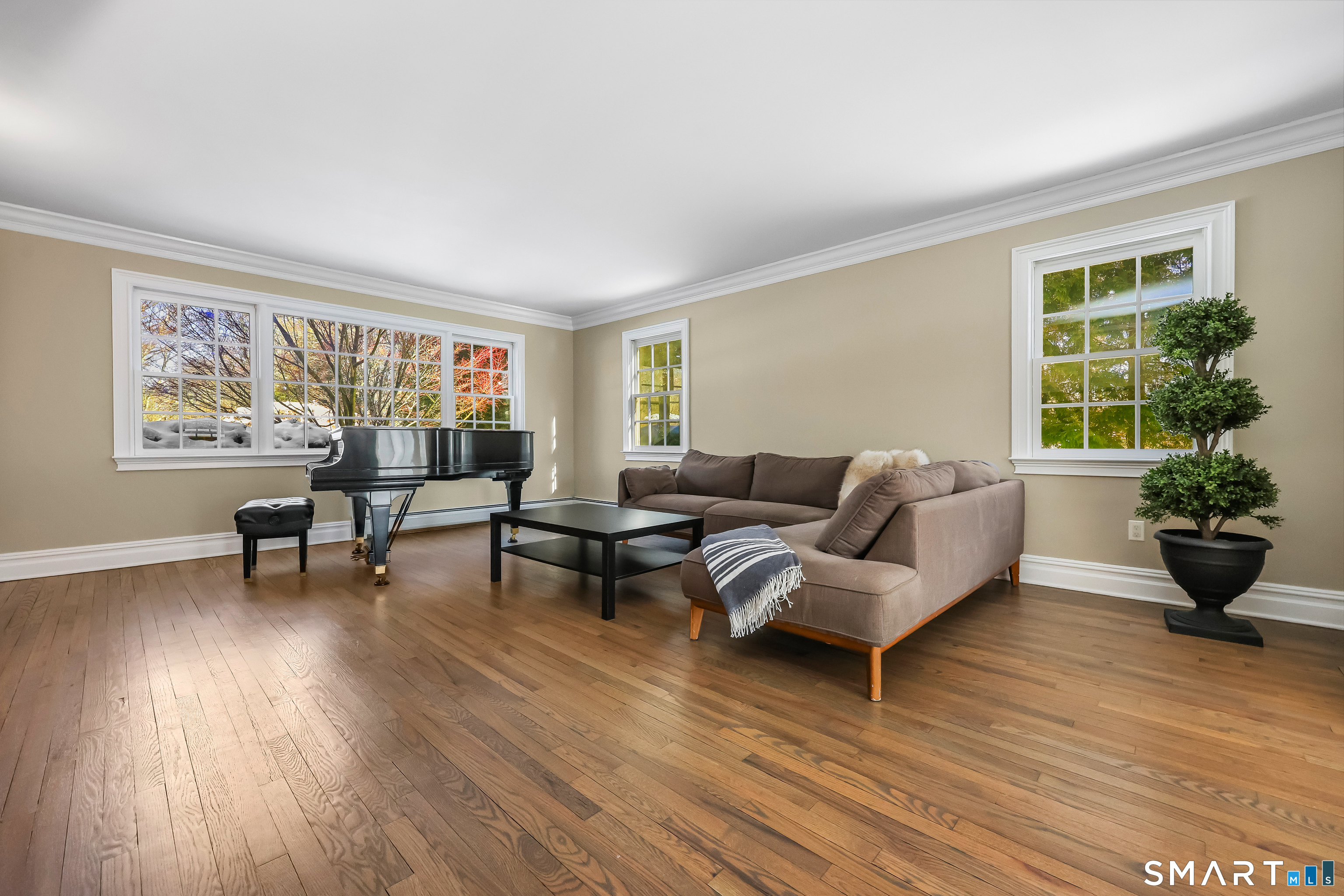 Homes for sale in Stamford, CT | 191 Mountain Wood Rd, Stamford, CT 06903 | MLS# 24149751