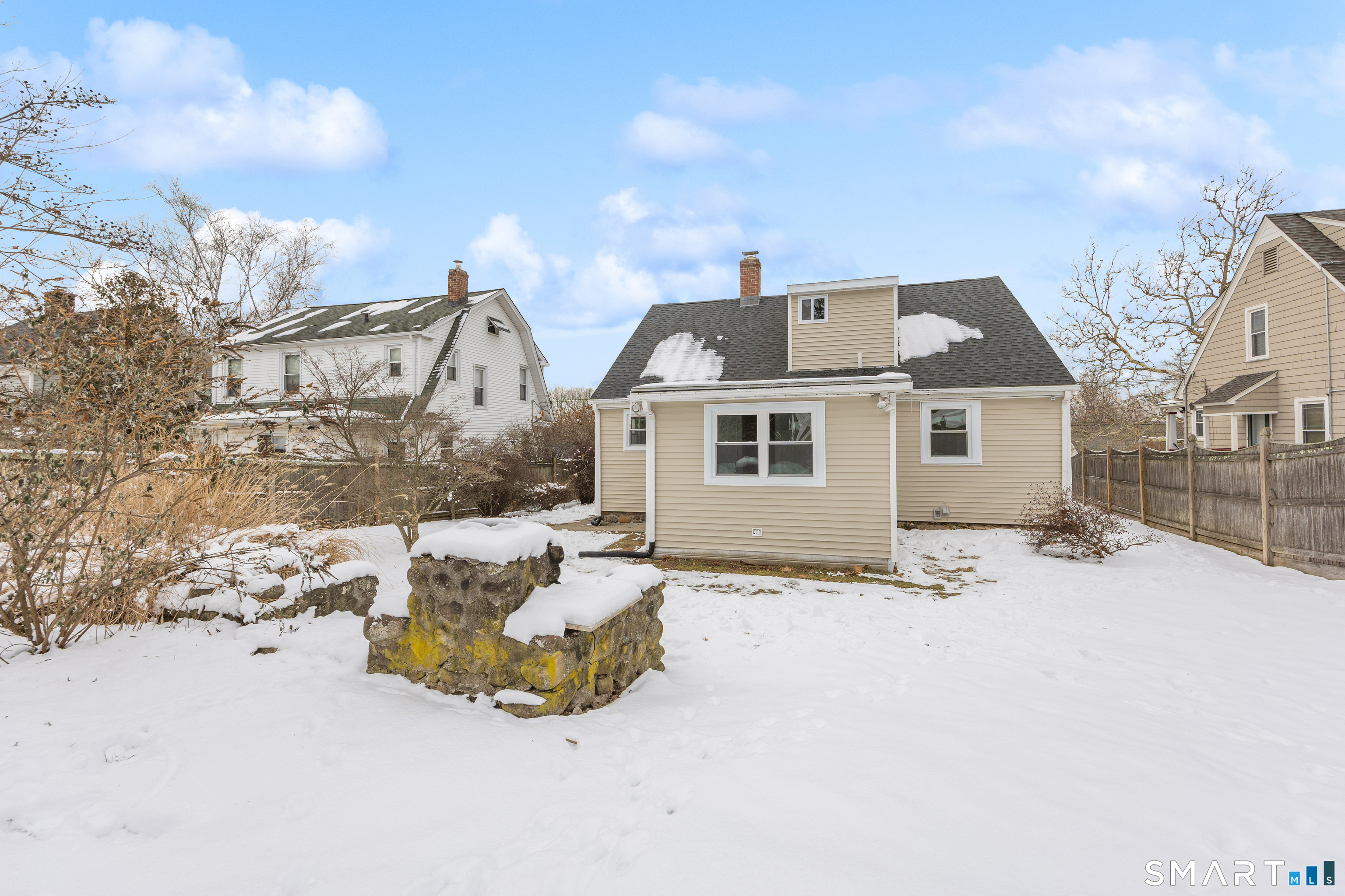 Homes for sale in Meriden, CT | 328 Curtis St, Meriden, CT 06450 | MLS# 24150365