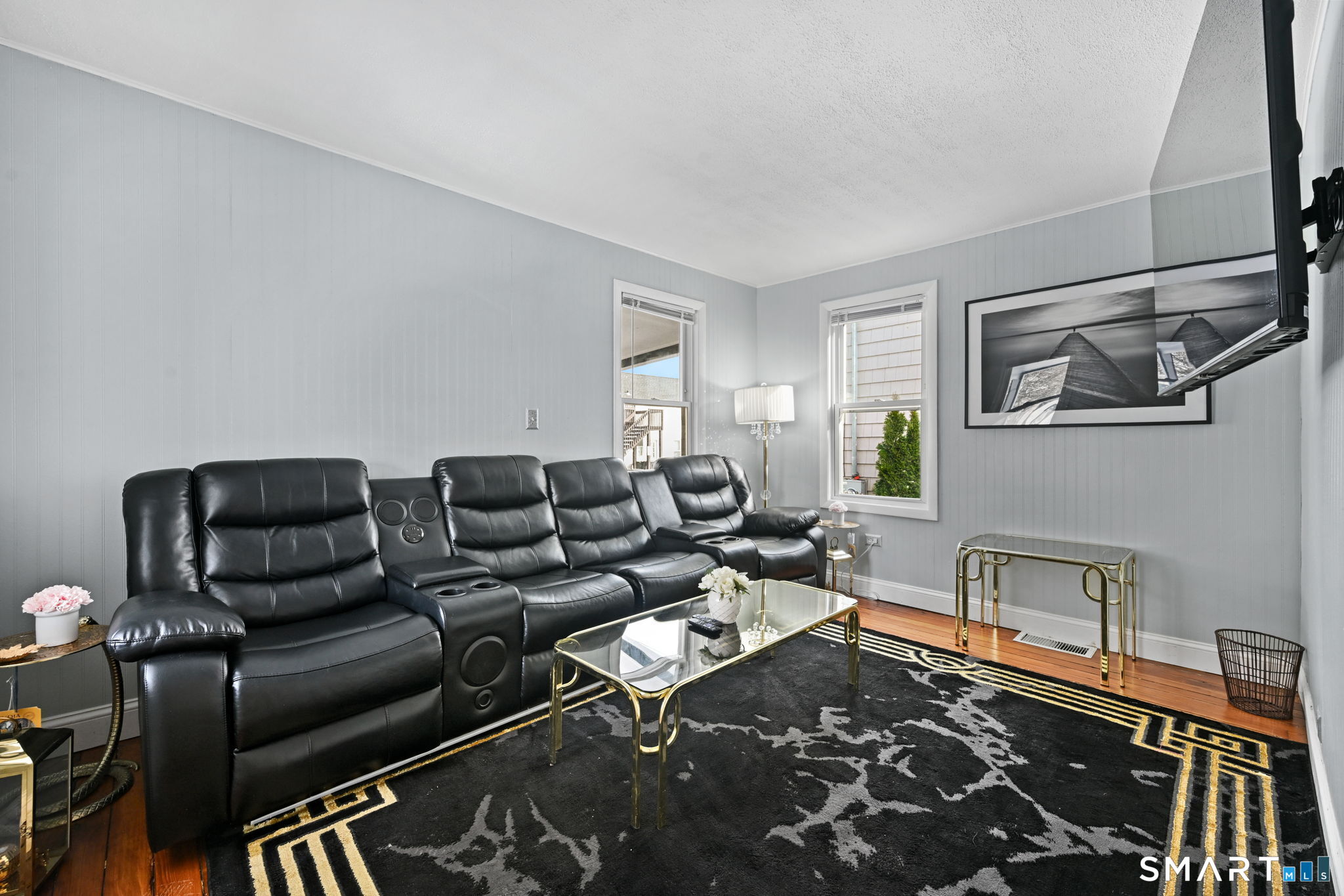 Homes for sale in Milford, CT | 24 Botsford Ave, Milford, CT 06460 | MLS# 24150524