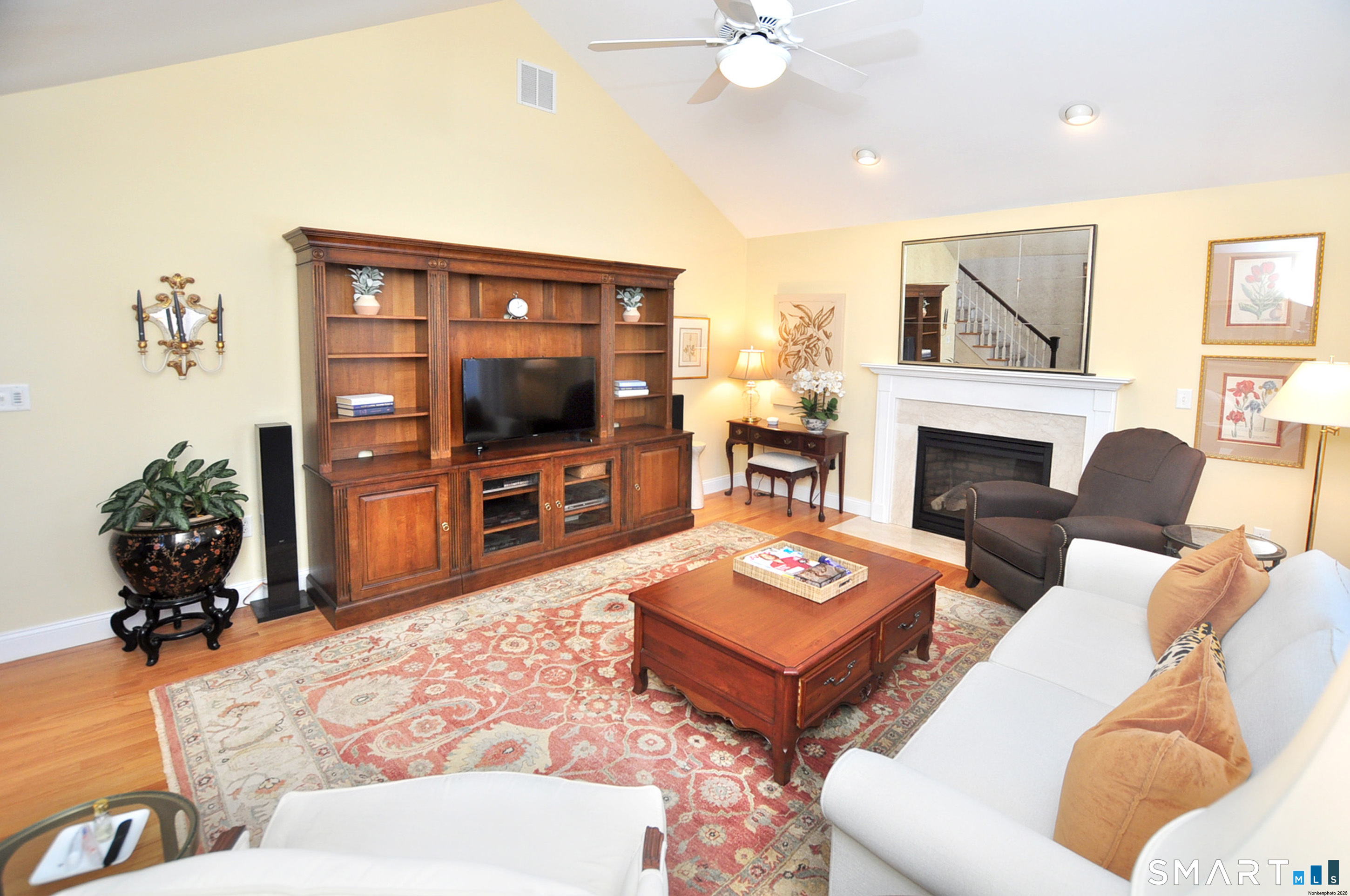 Homes for sale in West Hartford, CT | 35 Wettleson Ave, West Hartford, CT 06107 | MLS# 24149895