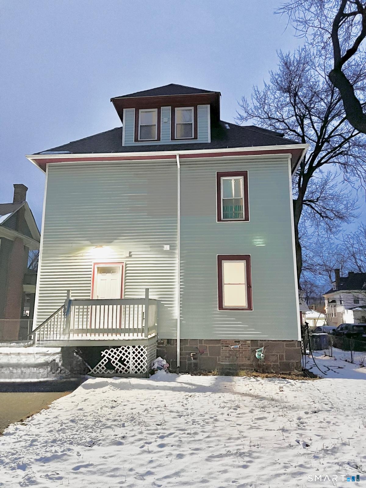 Photo 17 of 38 Burton Street, Hartford, CT