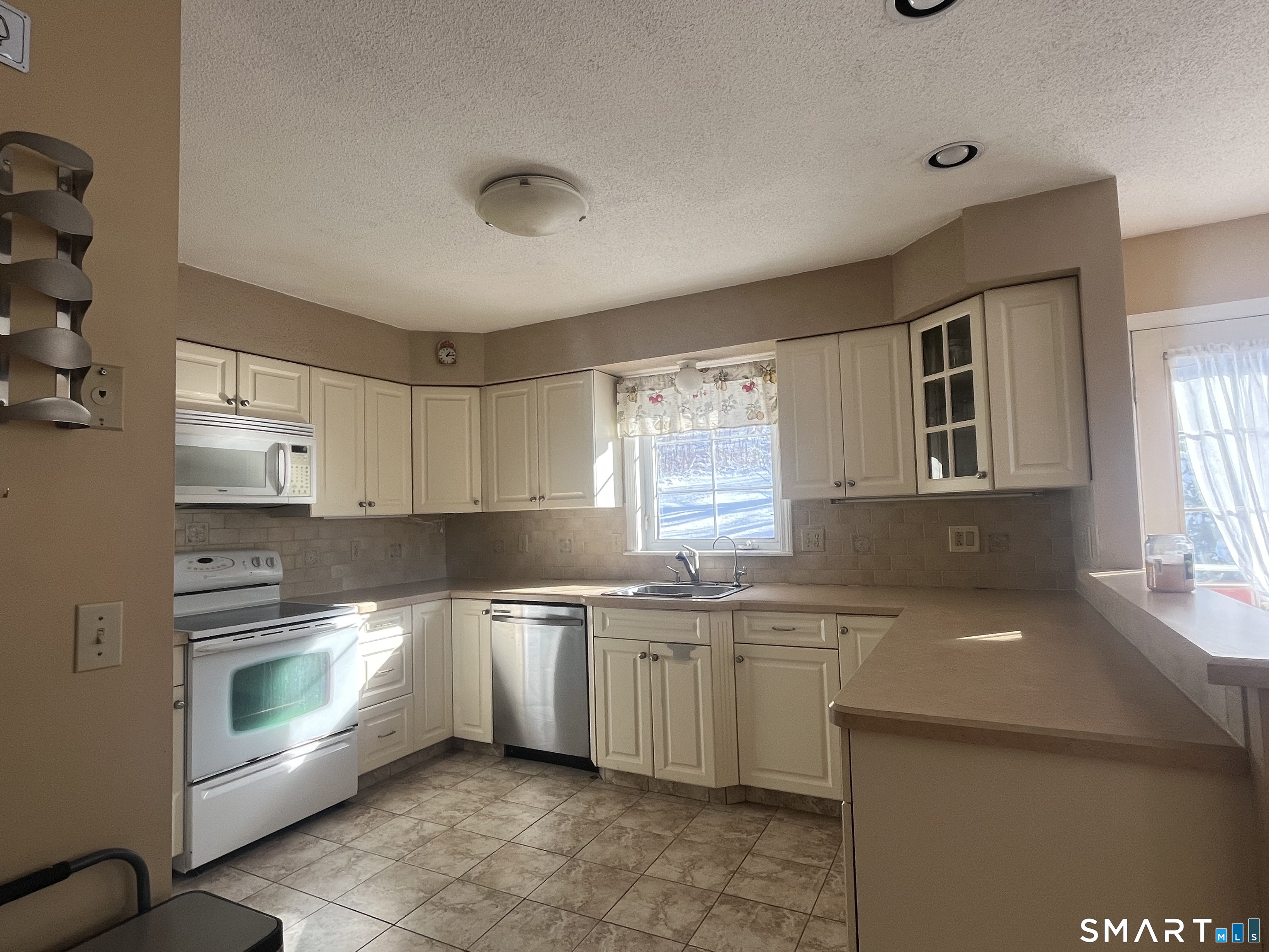 Homes for sale in Waterbury, CT | 12 Woodedge Ave, Waterbury, CT 06706 | MLS# 24150319