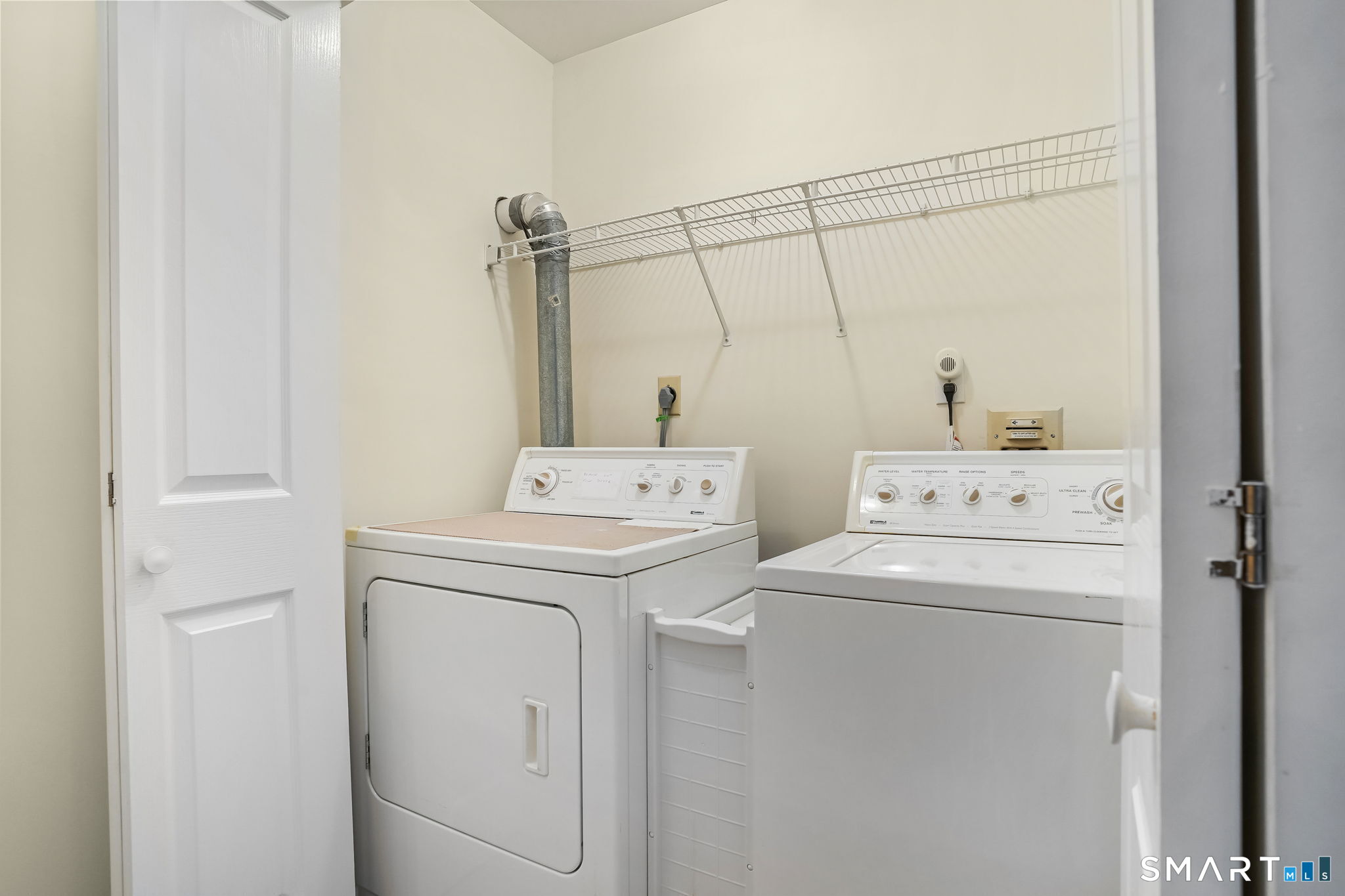 Photo 33 of 289 New Haven Avenue, Milford, CT