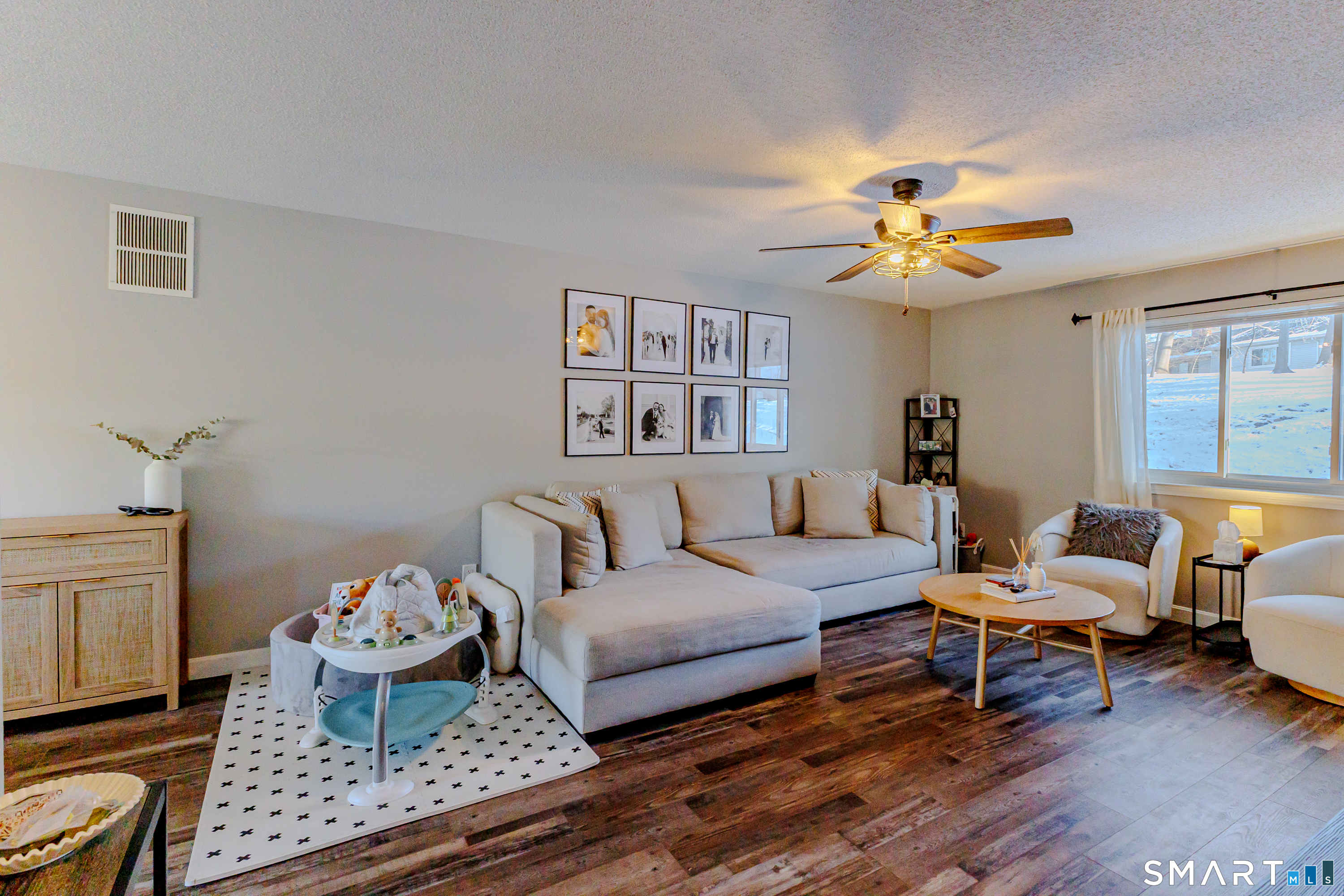 Homes for sale in Newington, CT | 417 Churchill Dr #417, Newington, CT 06111 | MLS# 24150134