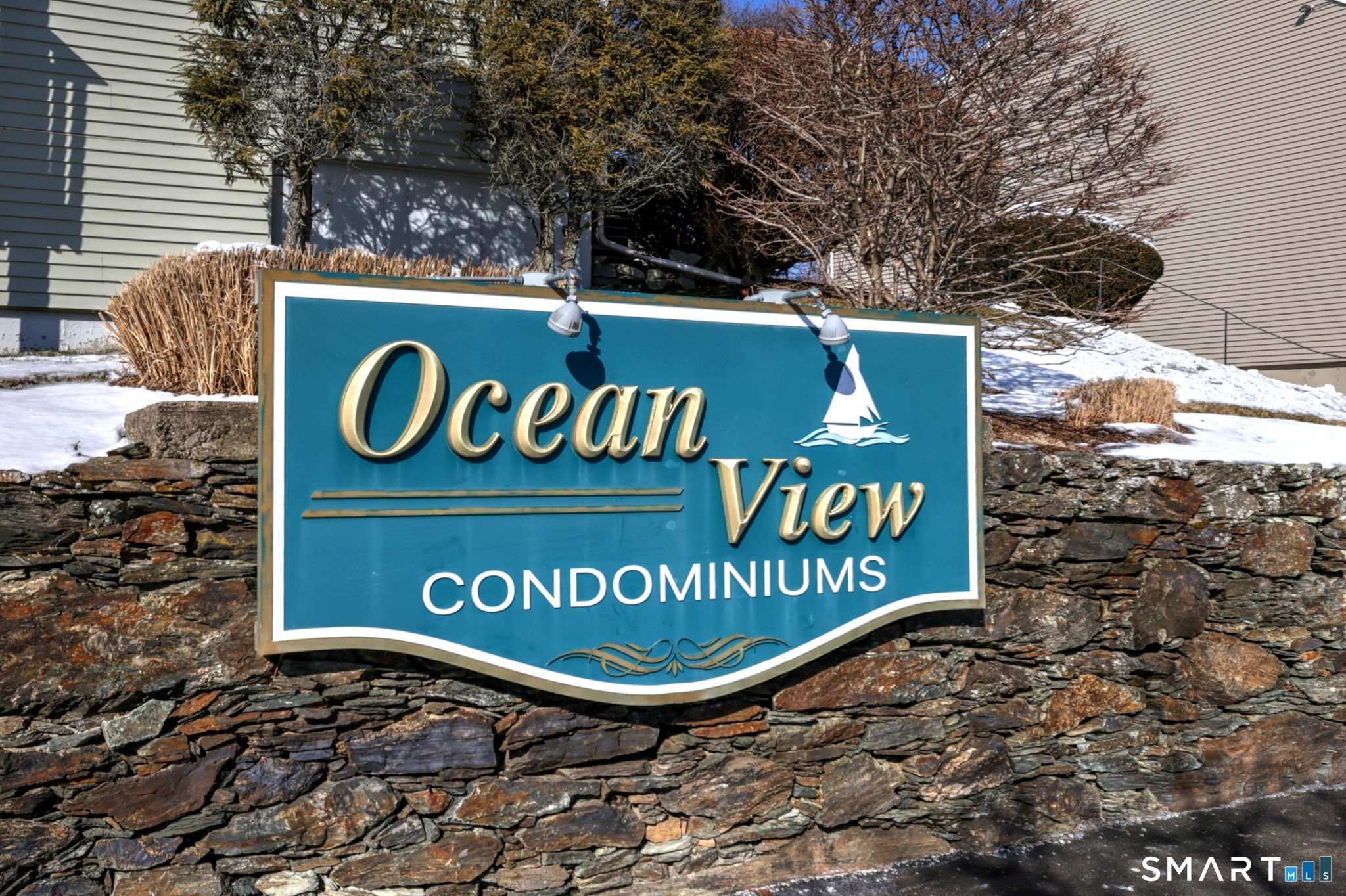 Homes for sale in West Haven, CT | 375 Captain Thomas Blvd #51, West Haven, CT 06516 | MLS# 24150577